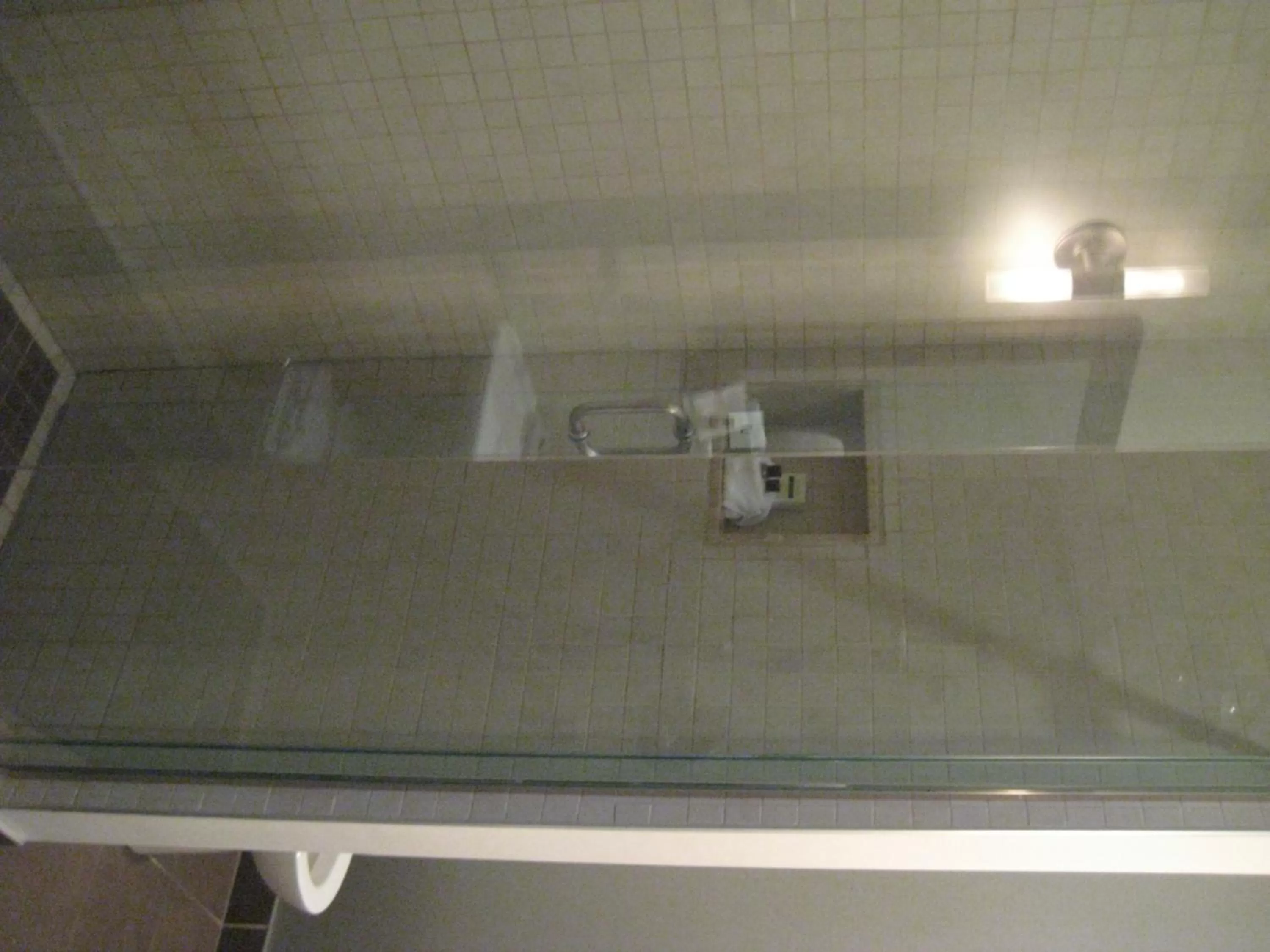 Bathroom in Le Relais Lyonnais