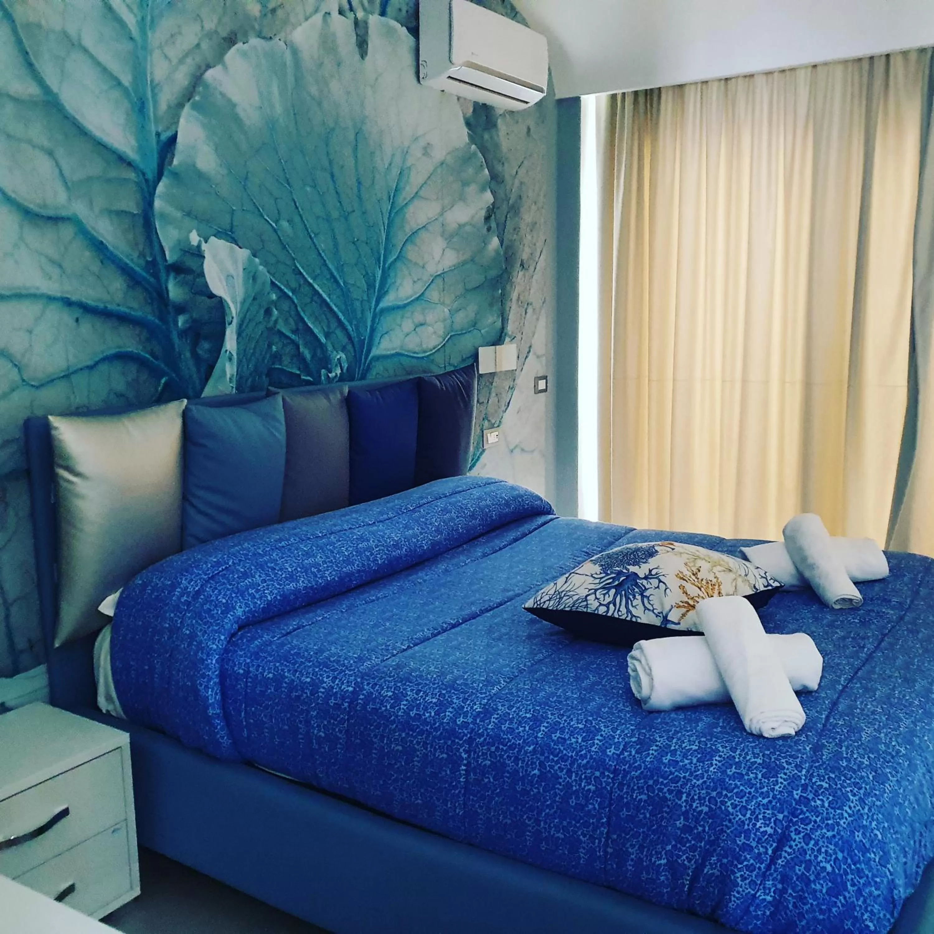 Bed in Clipper Suite