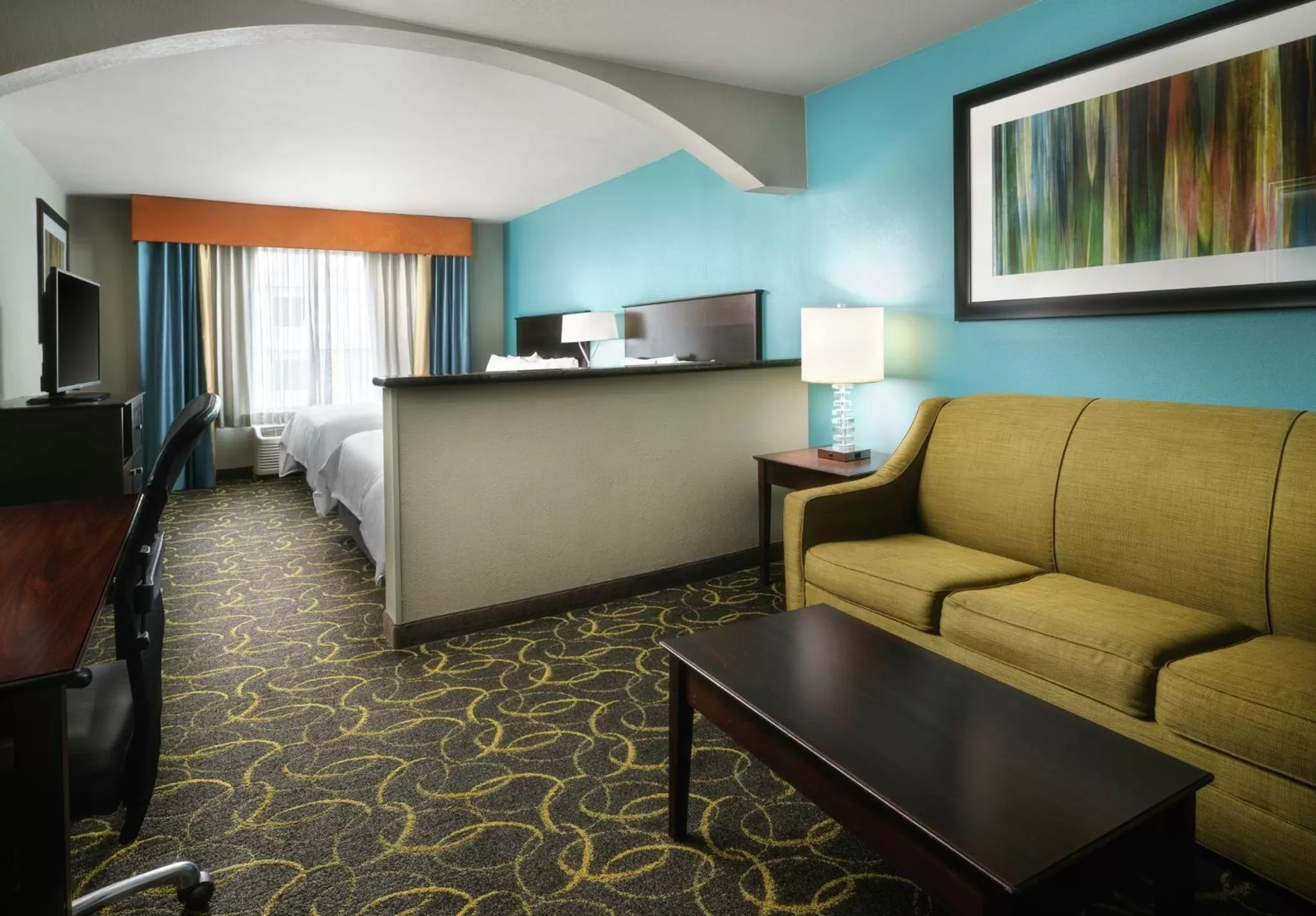King Room - Hearing Accessible - Non-Smoking in Holiday Inn Express & Suites DFW Airport - Grapevine, an IHG Hotel