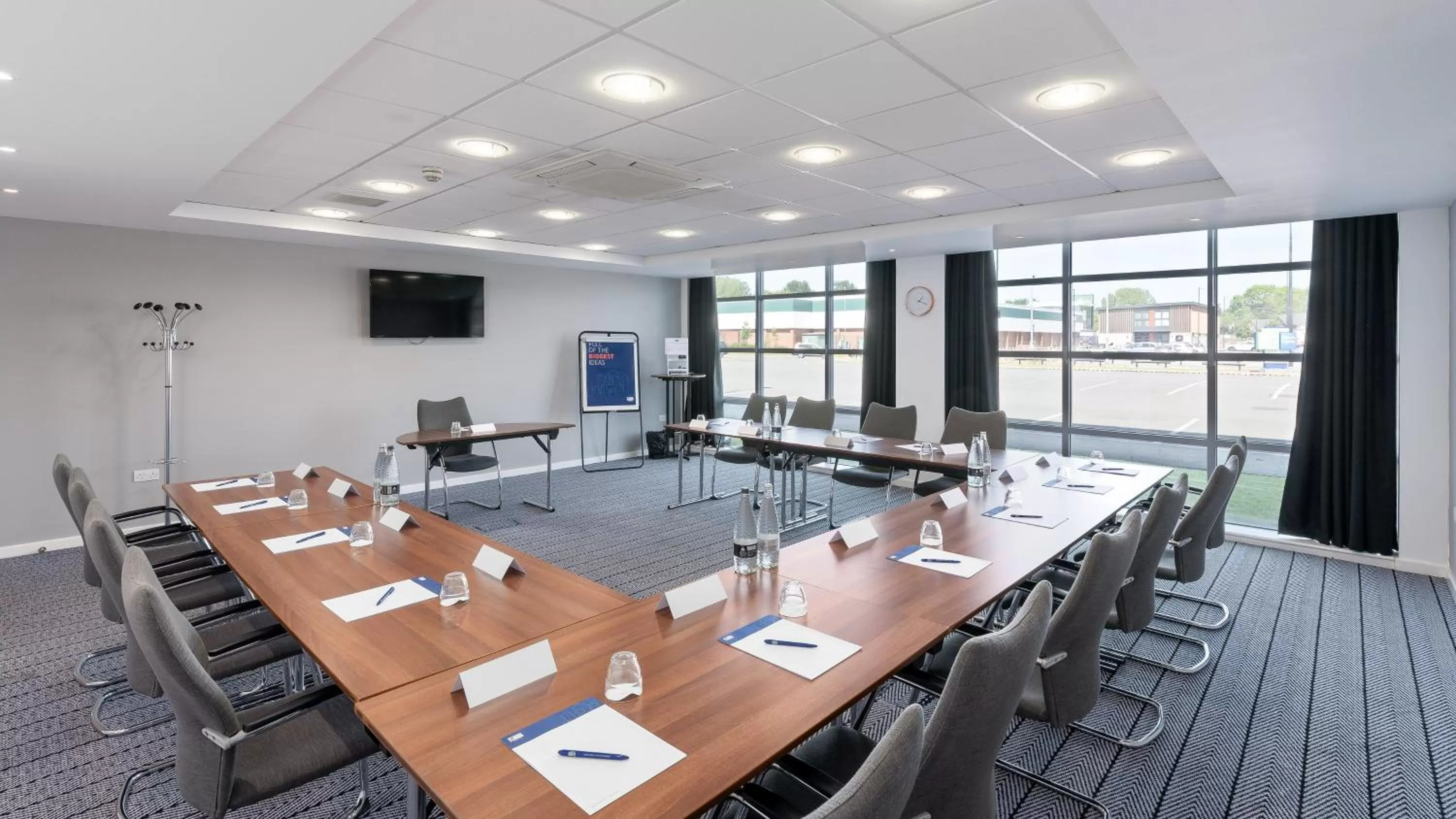 Meeting/conference room in Holiday Inn Express Leigh - Sports Village by IHG
