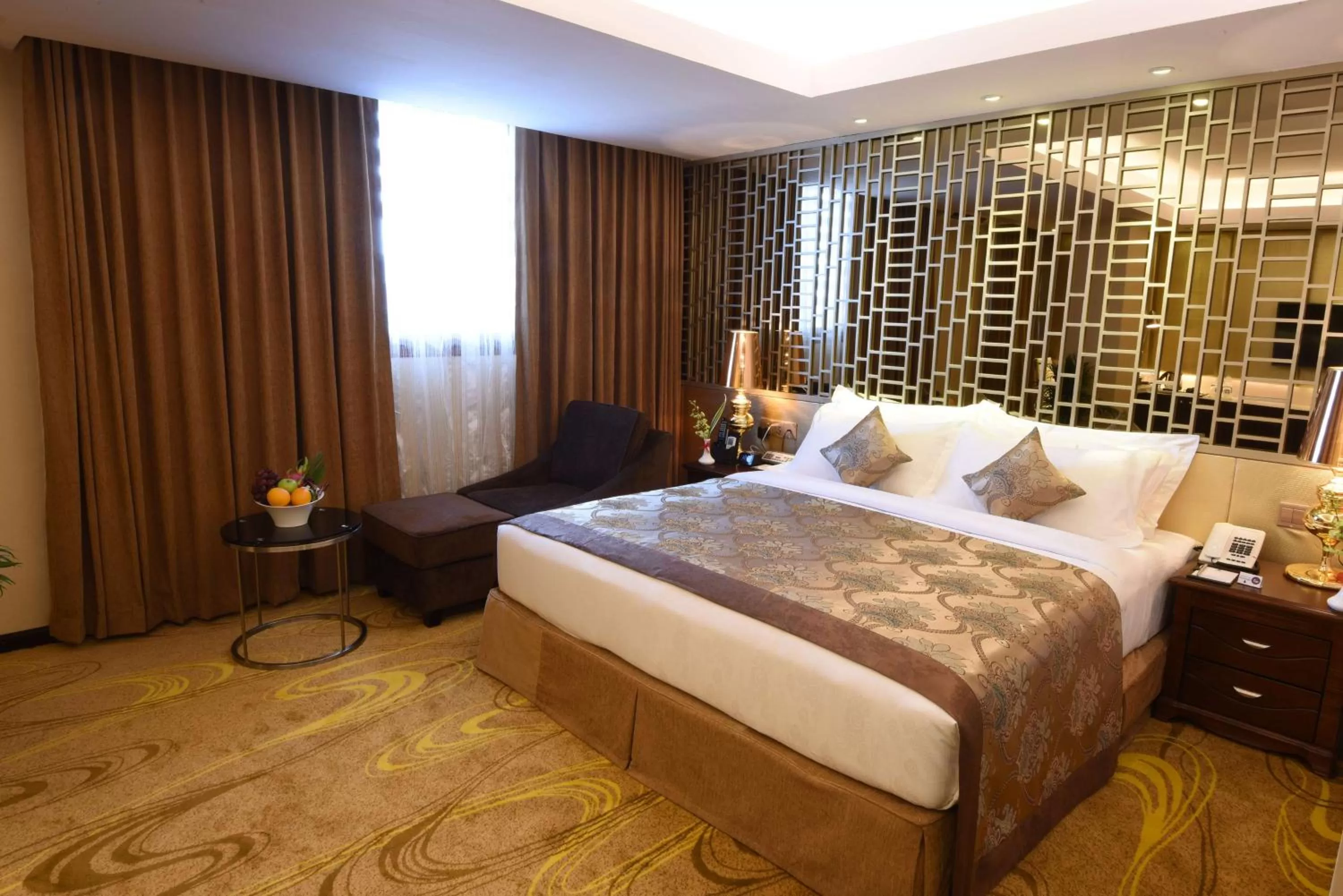 Photo of the whole room in Best Western Chinatown Hotel