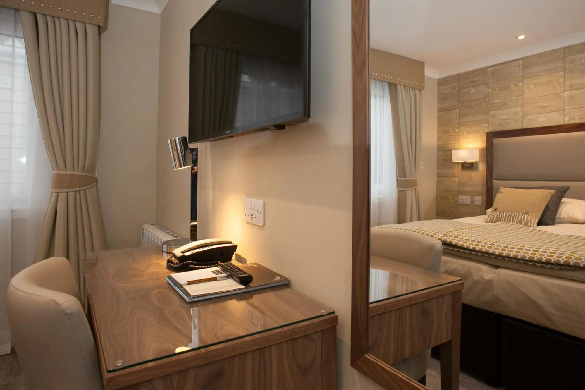 Bed in Cruachan Hotel