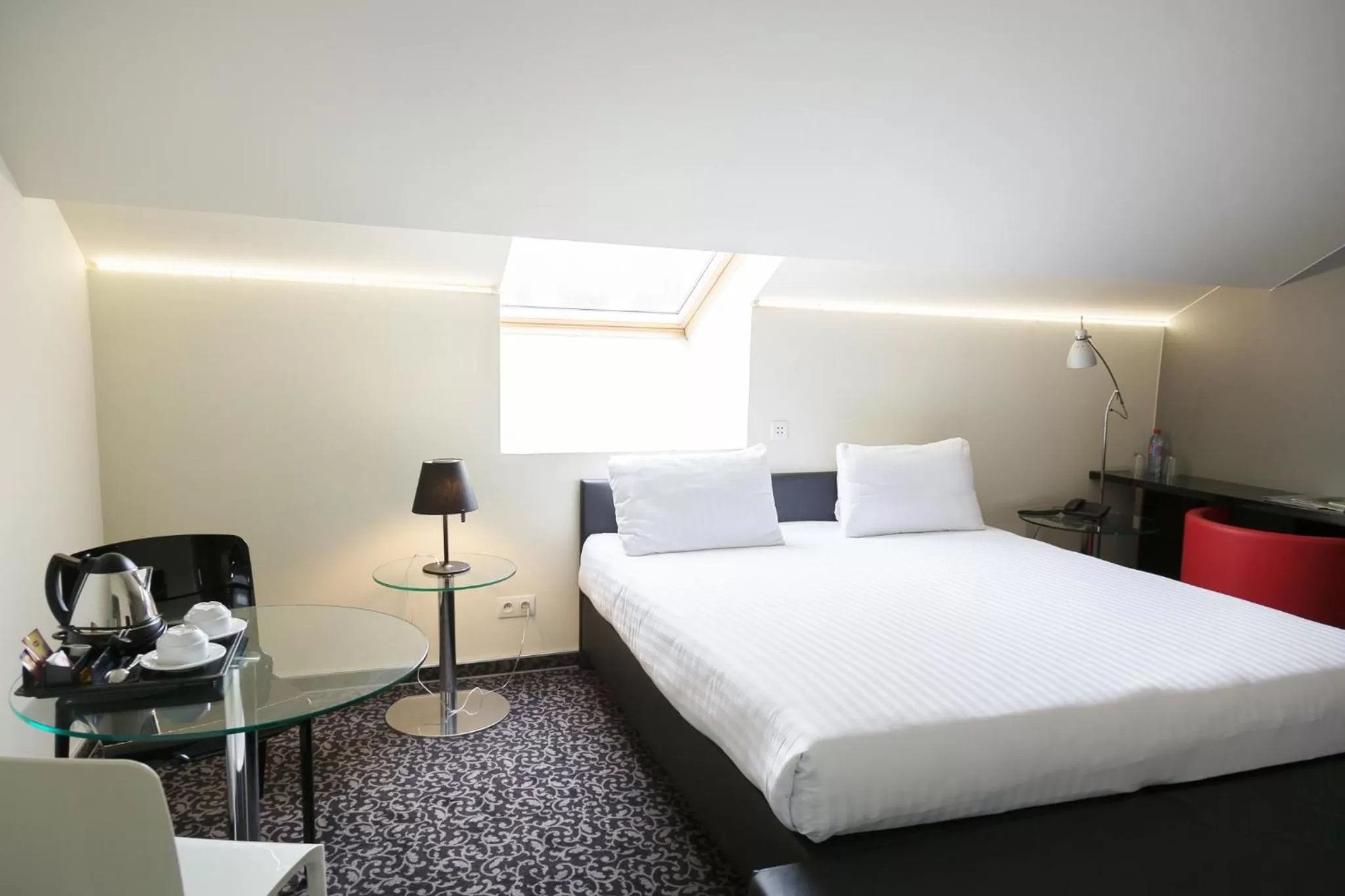 Bed in Hotel Tristar