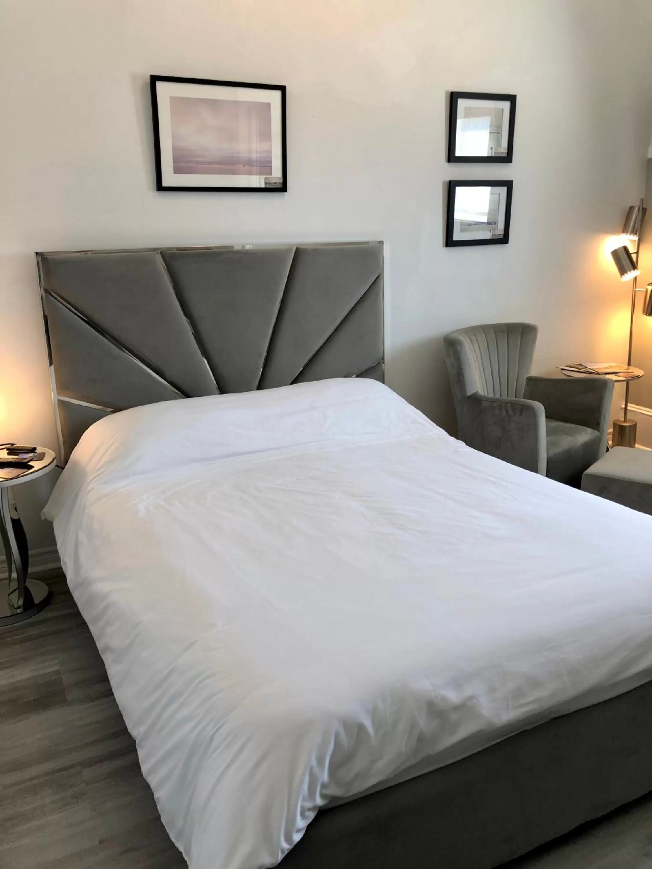 Bedroom, Bed in Pleasant Street Inn