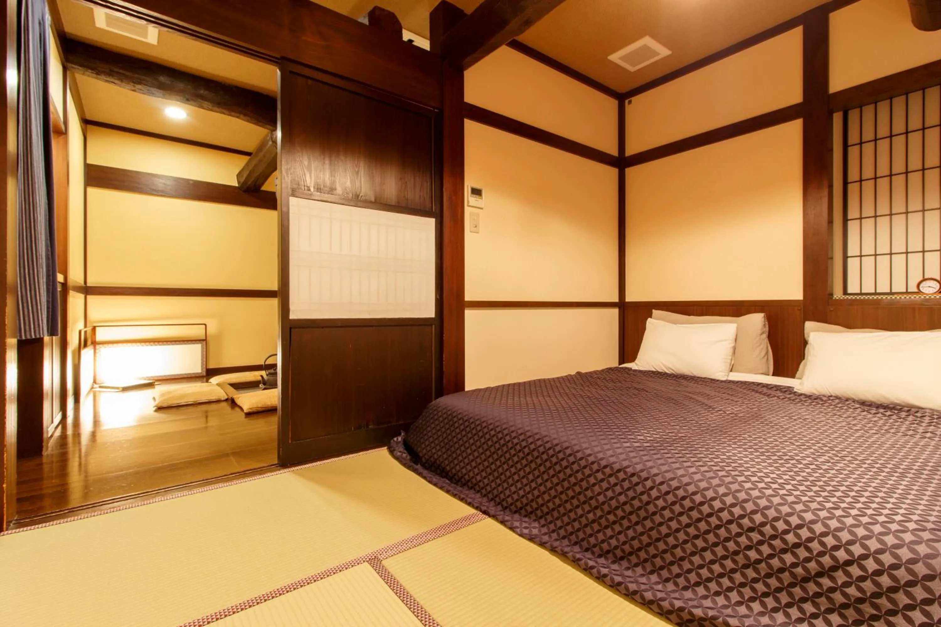 Photo of the whole room, Bed in Oyado Koto No Yume