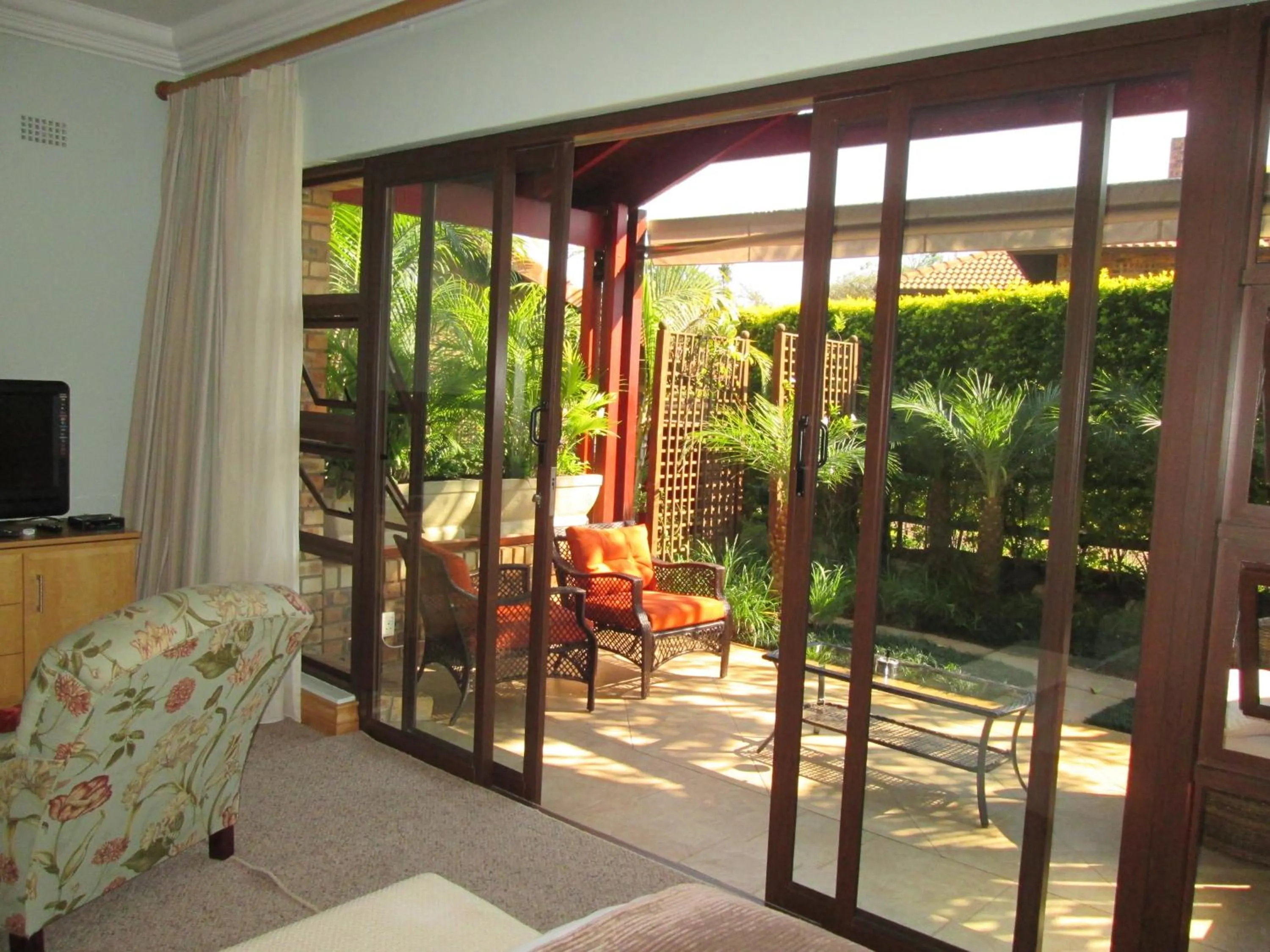 Patio in Schneiders Boutique Hotel