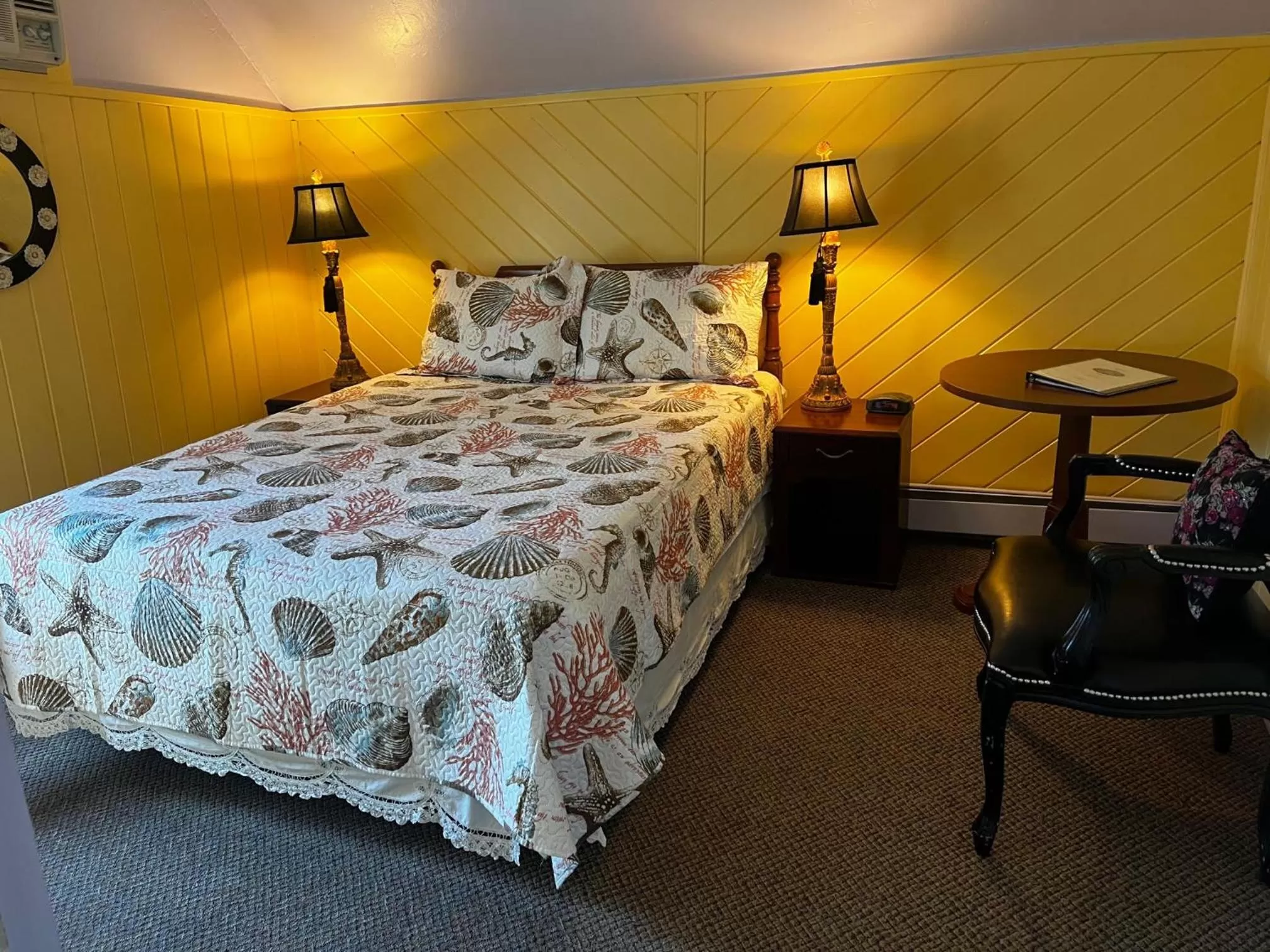 Street view, Bed in Claddagh Motel & Suites