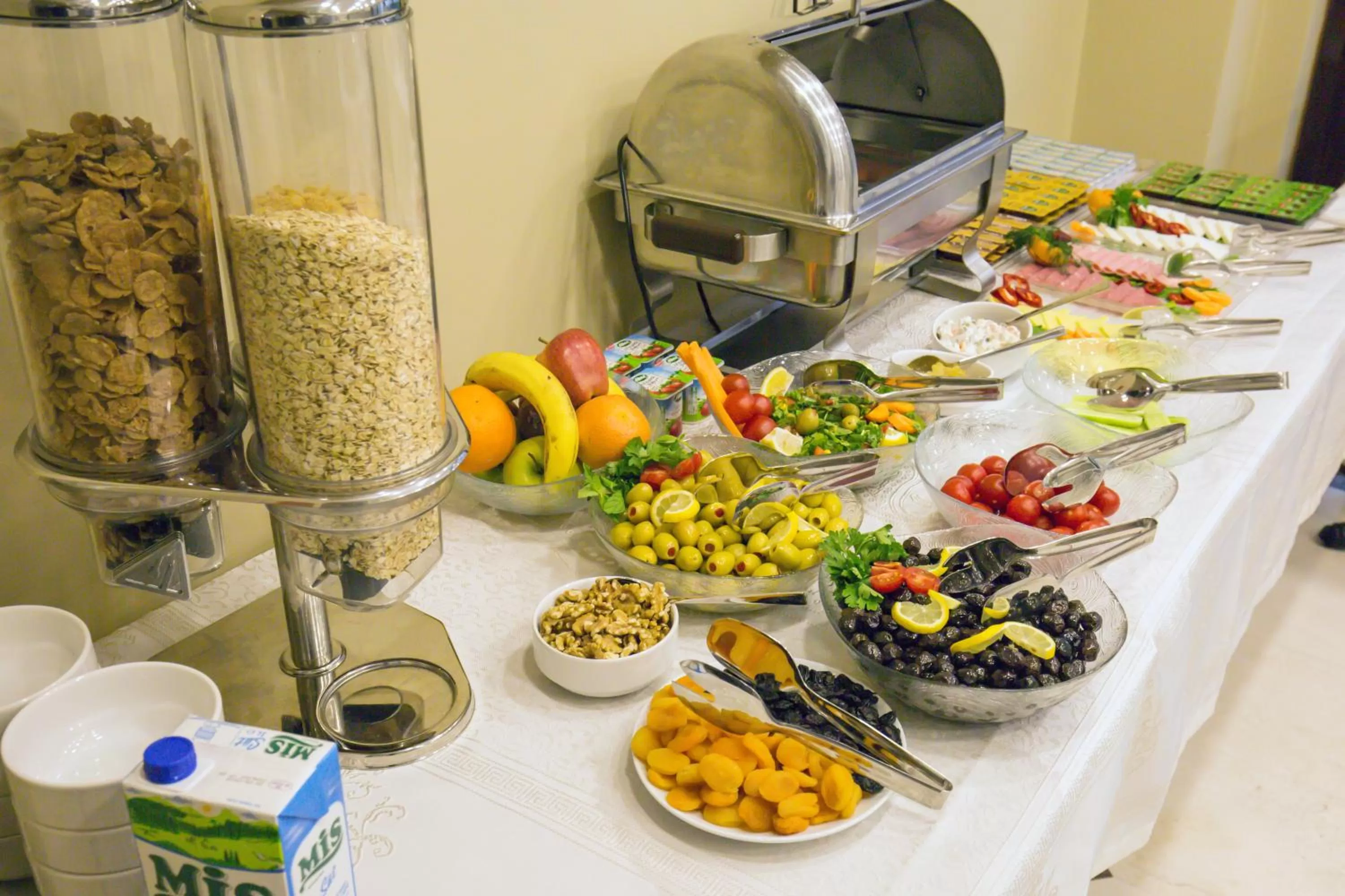 Buffet breakfast in Artika Hotel