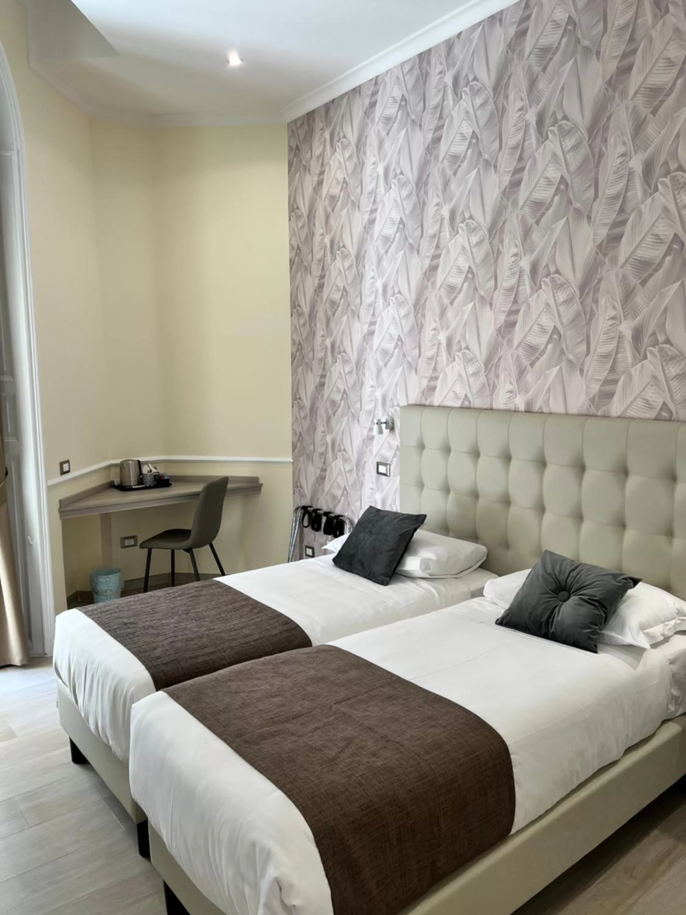 Bed in Hotel Le Petit