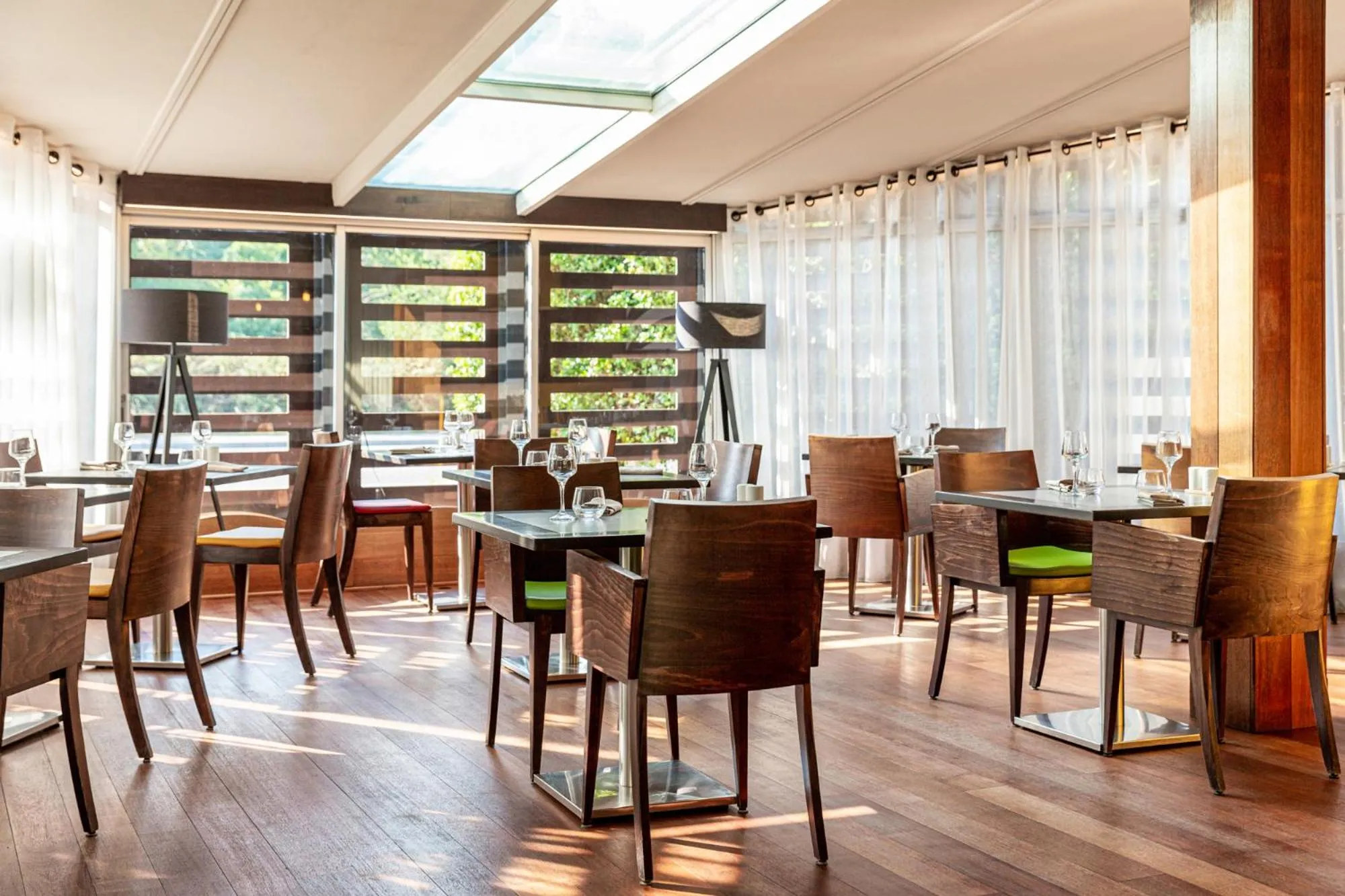 Restaurant/places to eat in Le Trèfle