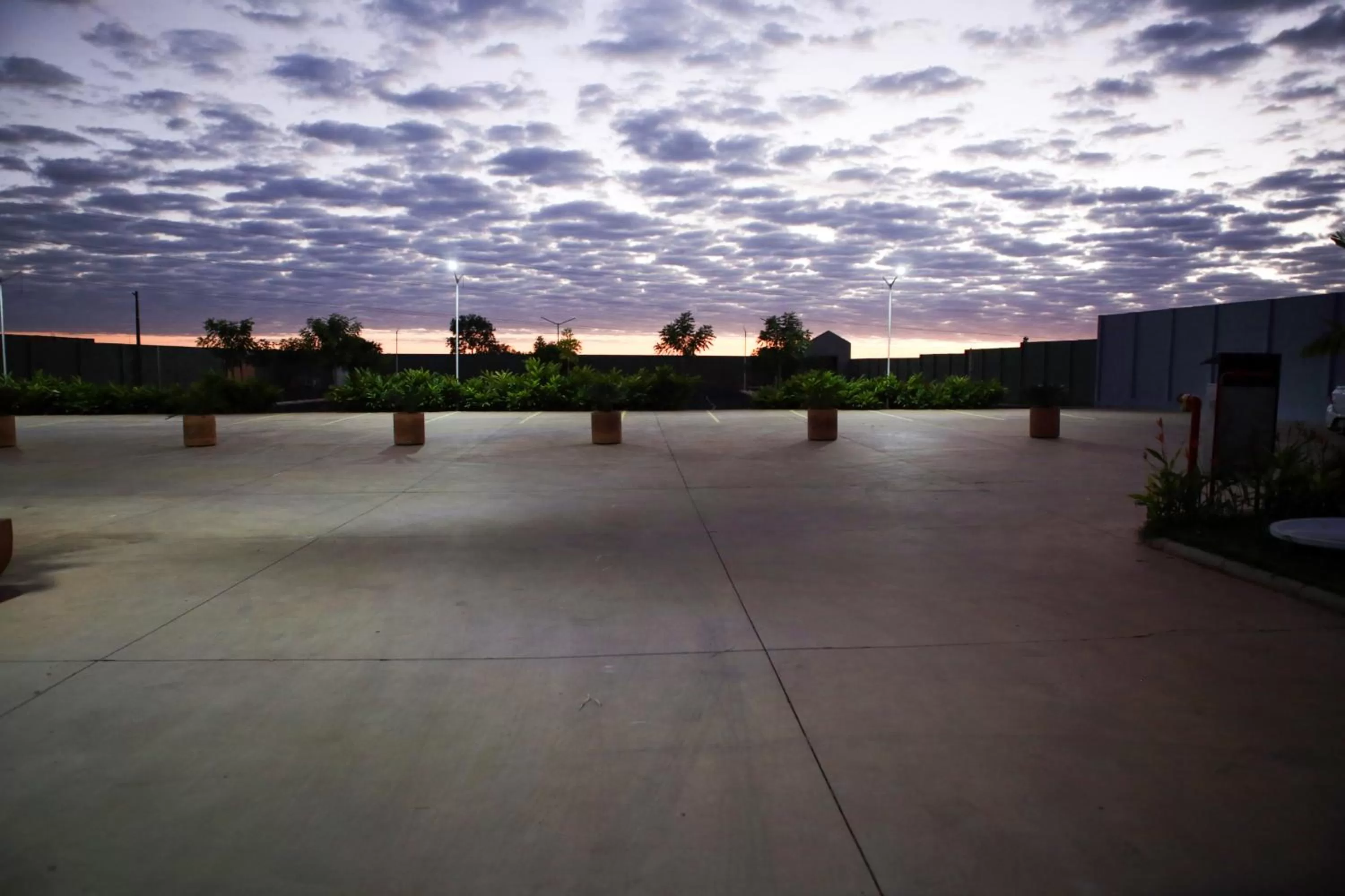 Autumn in Regional Plaza Hotel Event Park