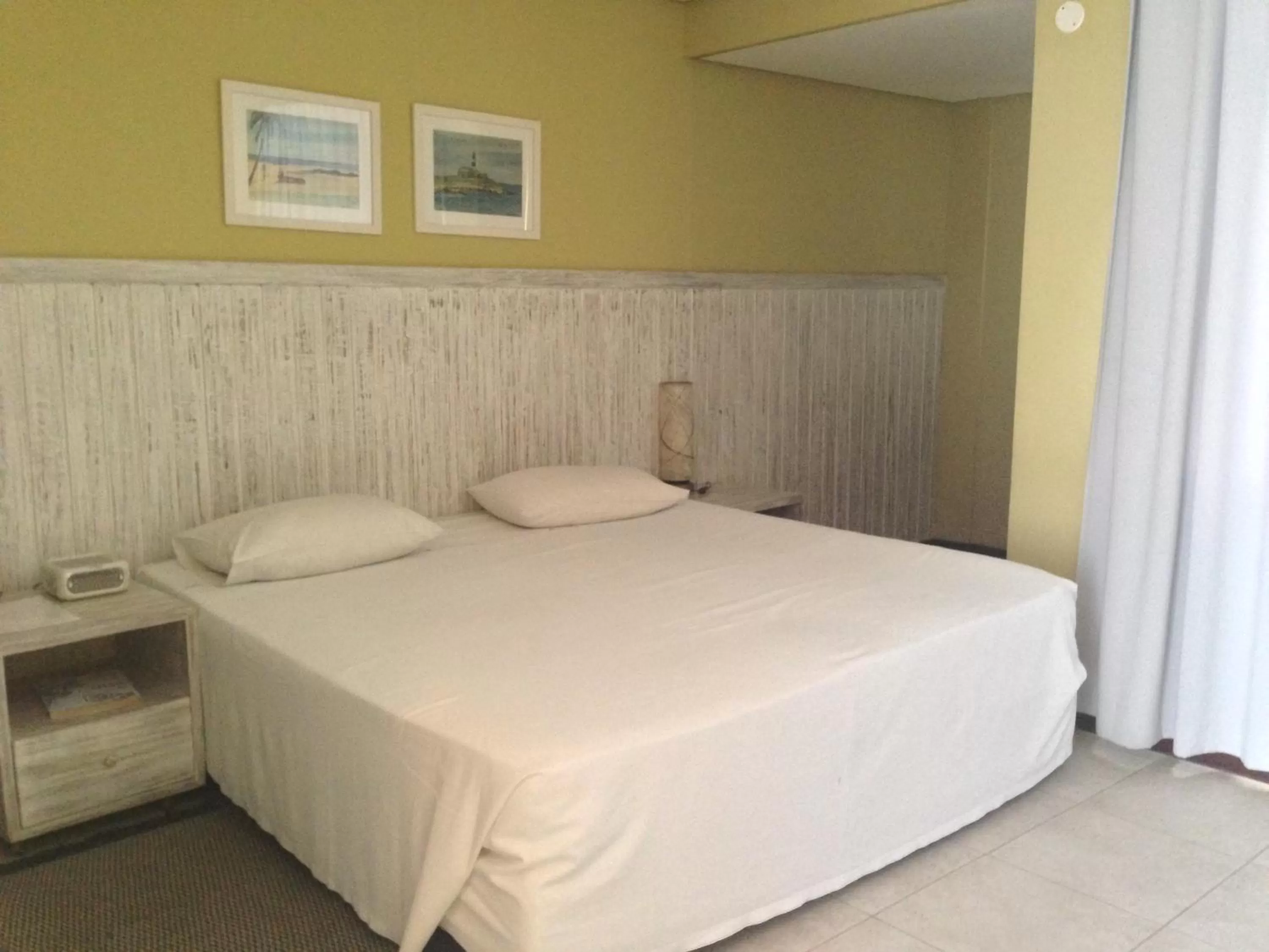 Superior Quadruple Room in Farol de Itapuã Praia Hotel