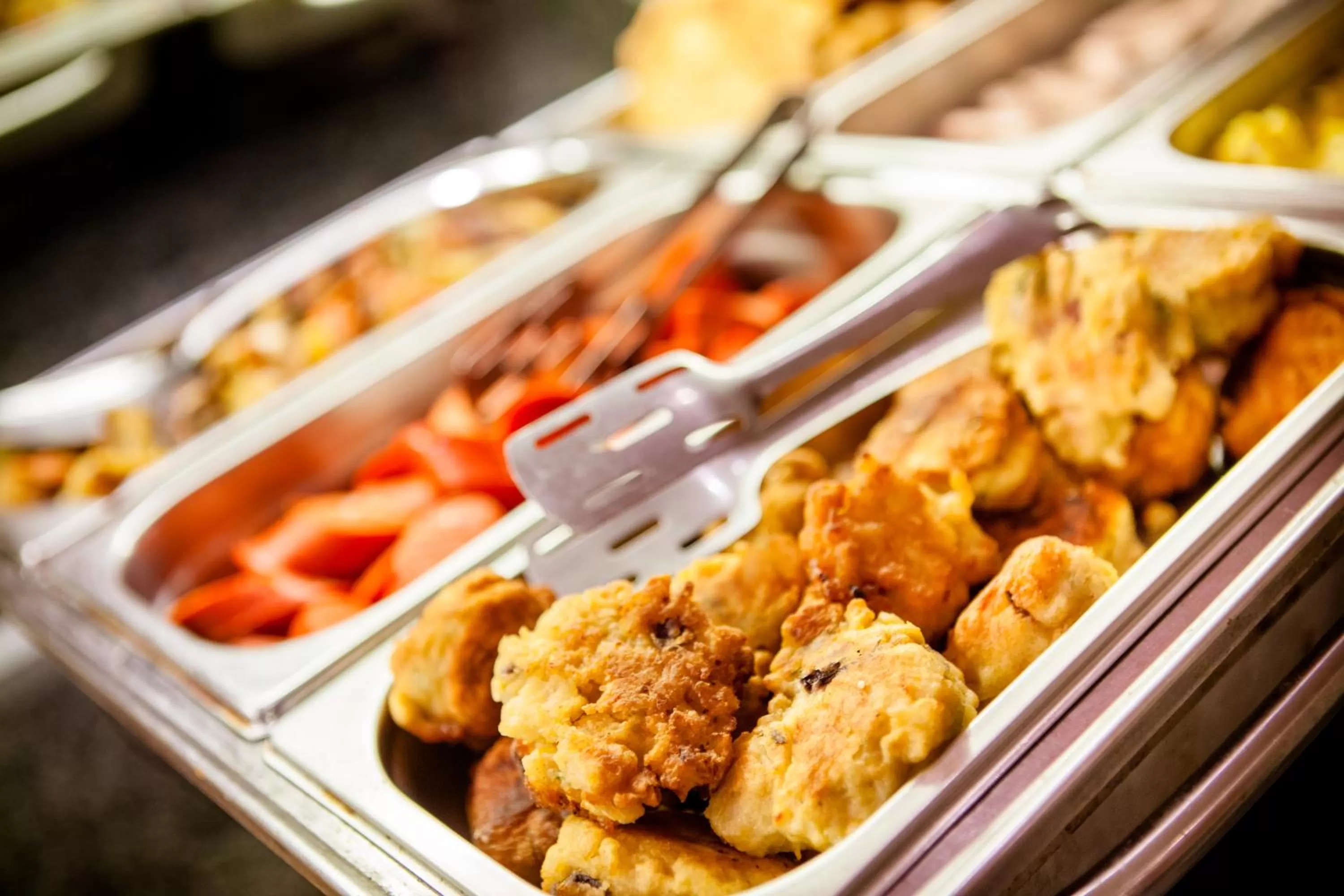 Food and drinks in Royal Park Boutique Hotel