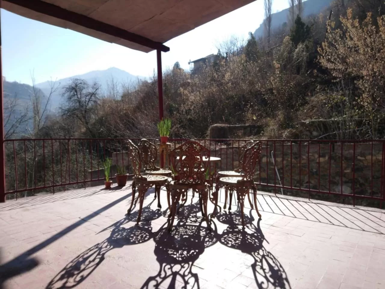 Balcony/Terrace, Mountain View in ApartHotel in Alaverdi