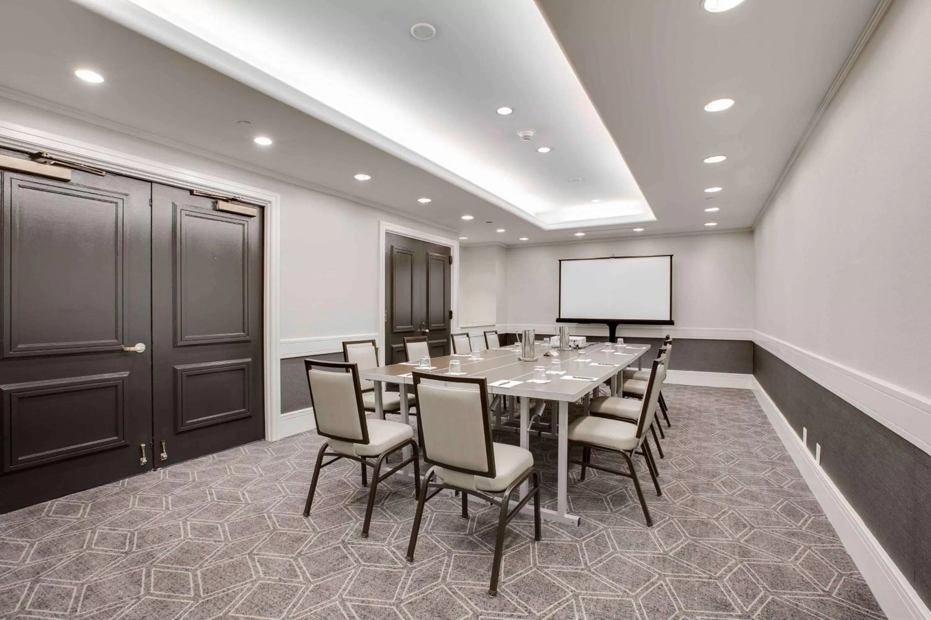 Meeting/conference room in Hilton Newark Airport