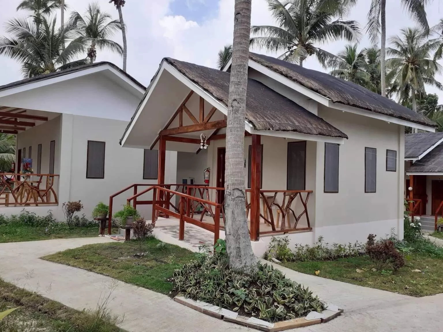 D's Oceanview Beach Resort