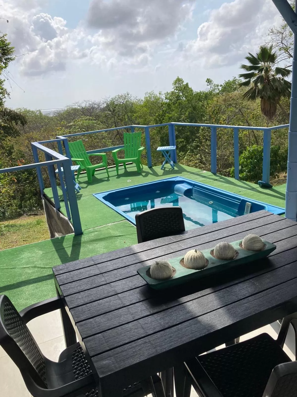 Hot Tub, Swimming Pool in Massalli Sanctuary Lodge