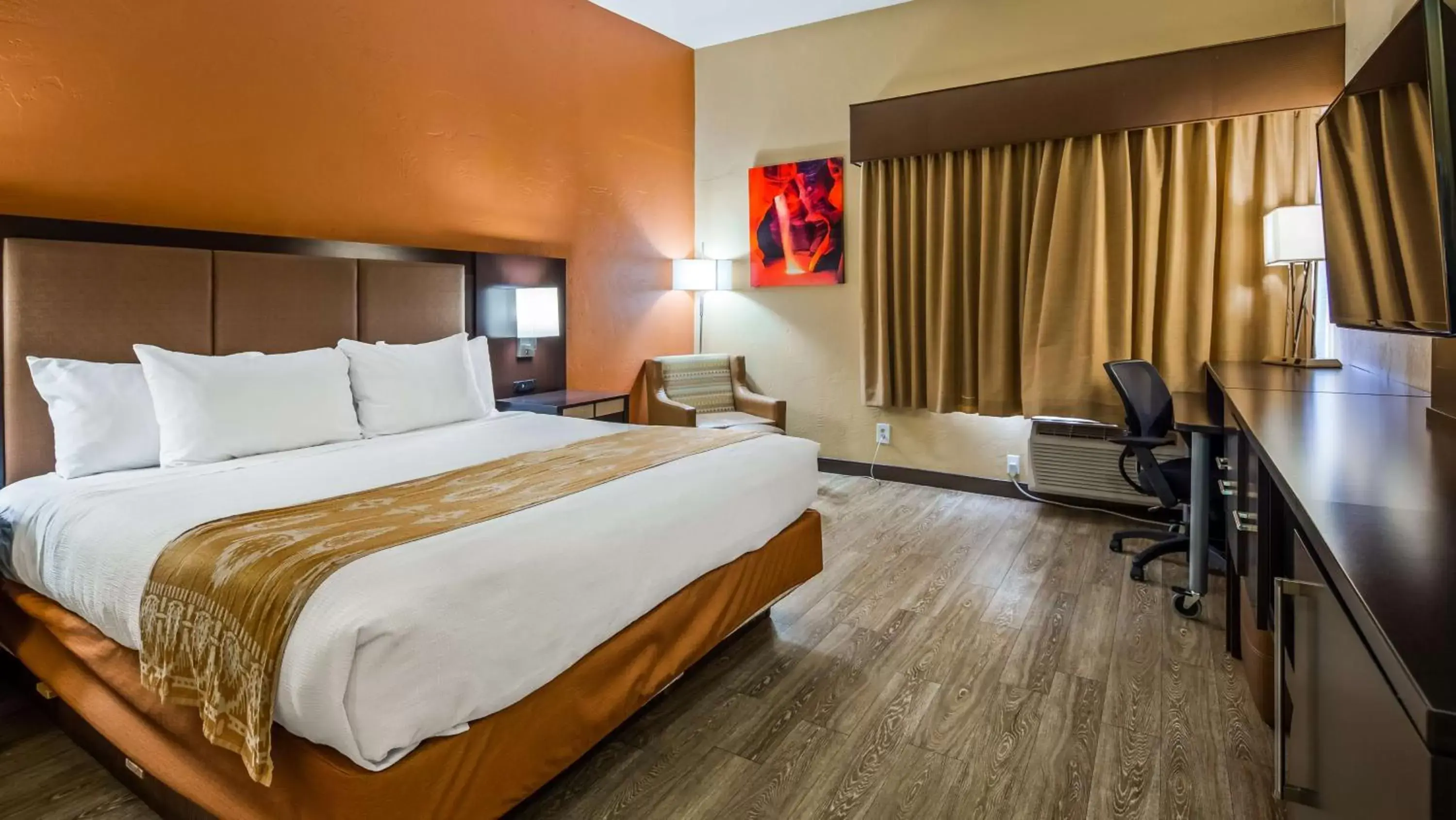 King Room - Disability Access/Non-Smoking in Best Western View of Lake Powell Hotel King Room - Disability Access/Non-Smoking in Best Western View of Lake Powell Hotel