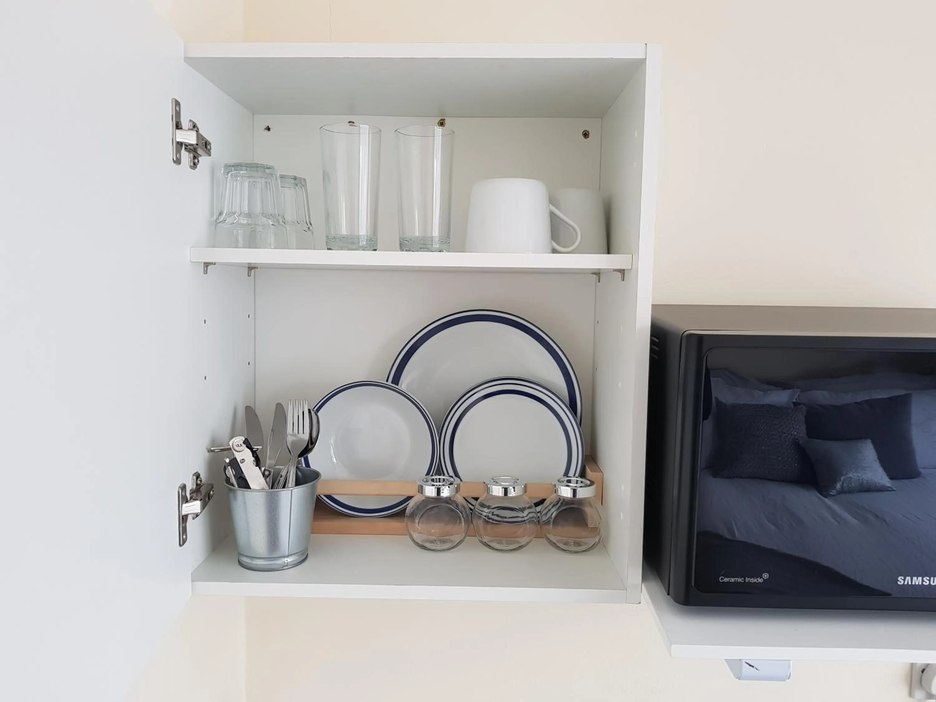 Kitchen or kitchenette in Kathleen House Plus