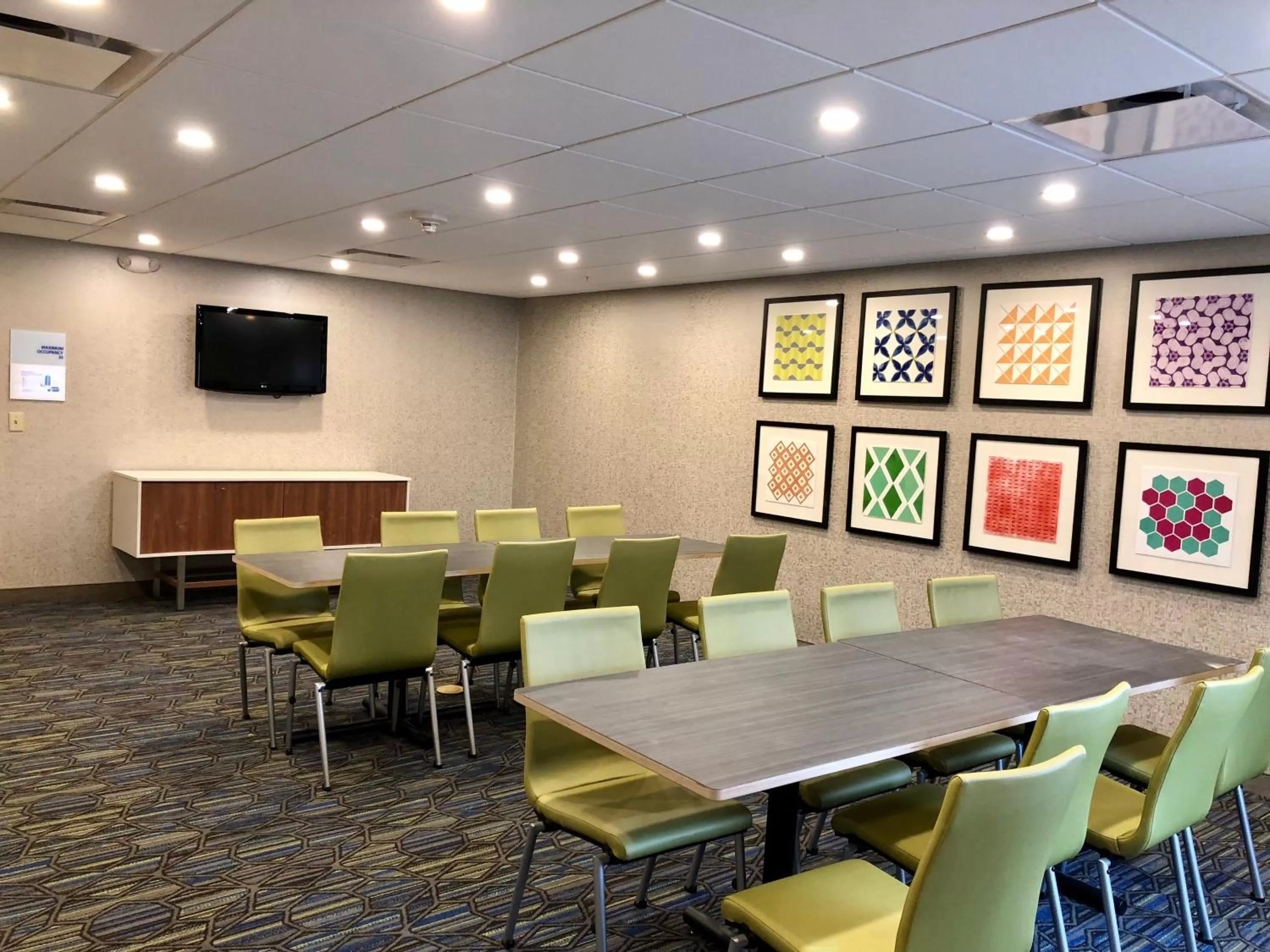 Meeting/conference room in Holiday Inn Express Great Barrington by IHG