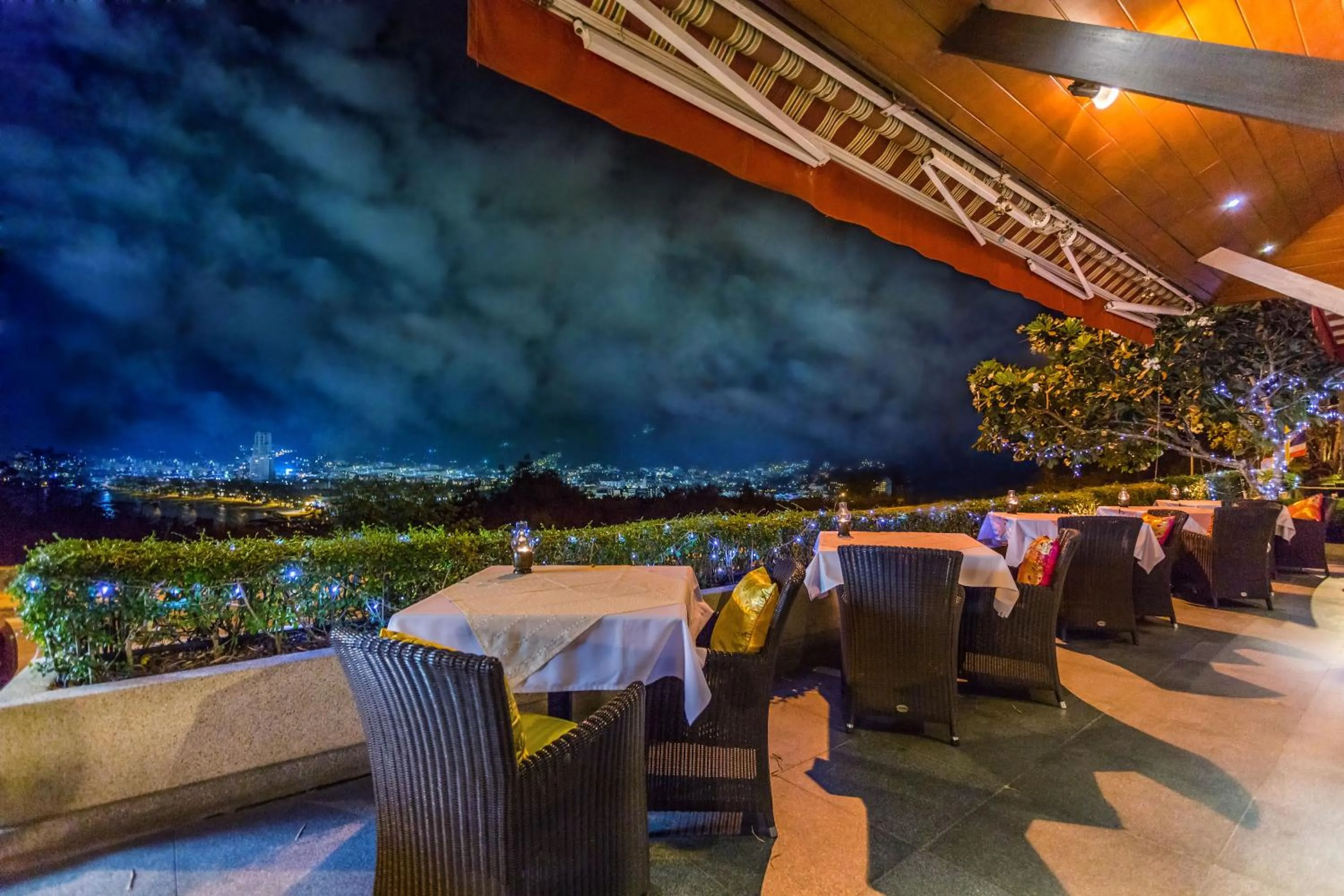 Restaurant/places to eat in Baan Yin Dee Boutique Resort Phuket - SHA Plus