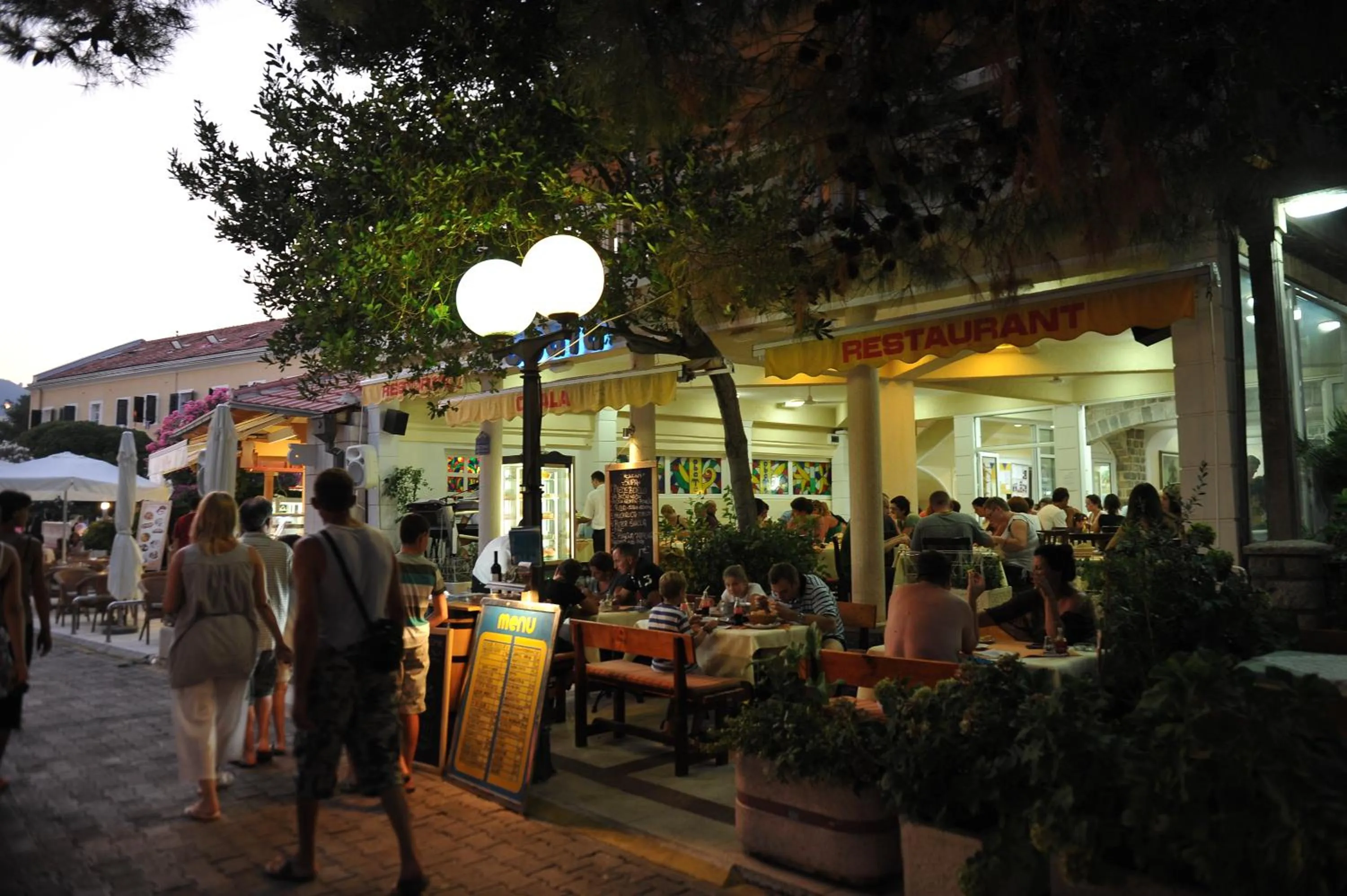 Area and facilities in Hotel Obala