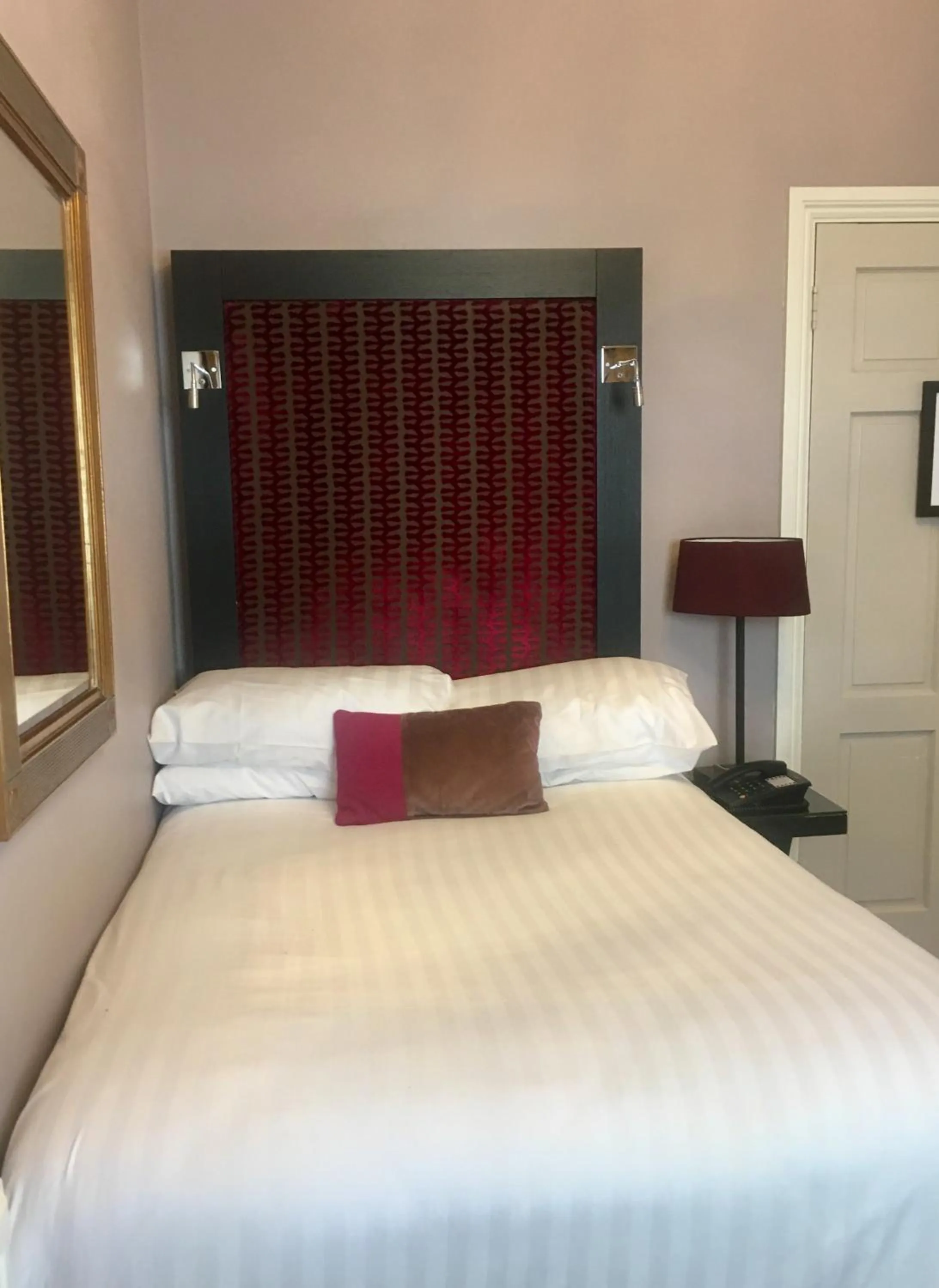 Bedroom, Bed in Highfield Park