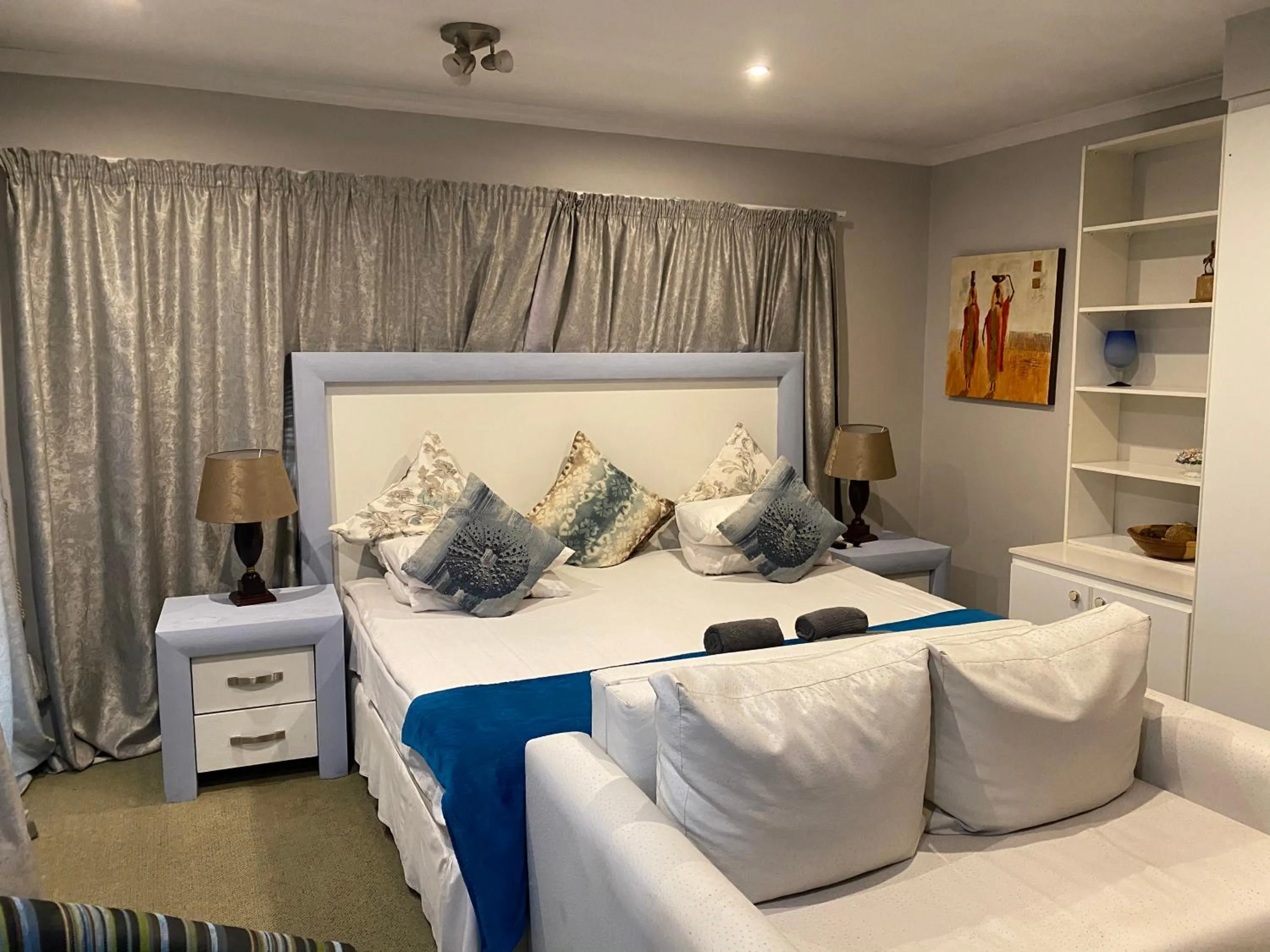 Bedroom, Bed in Marion Lodge