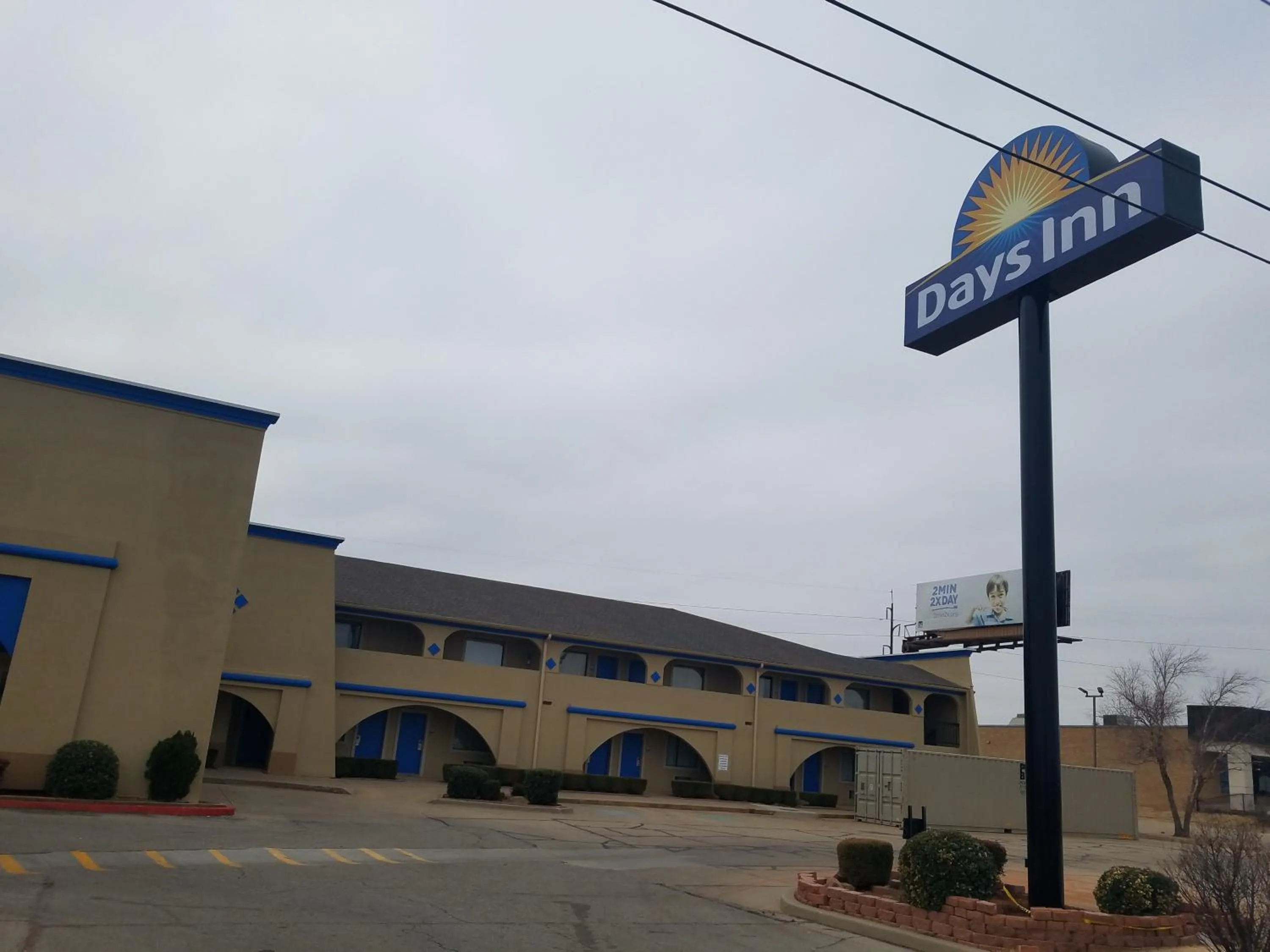 Property building in Days Inn by Wyndham Oklahoma City NW Expressway