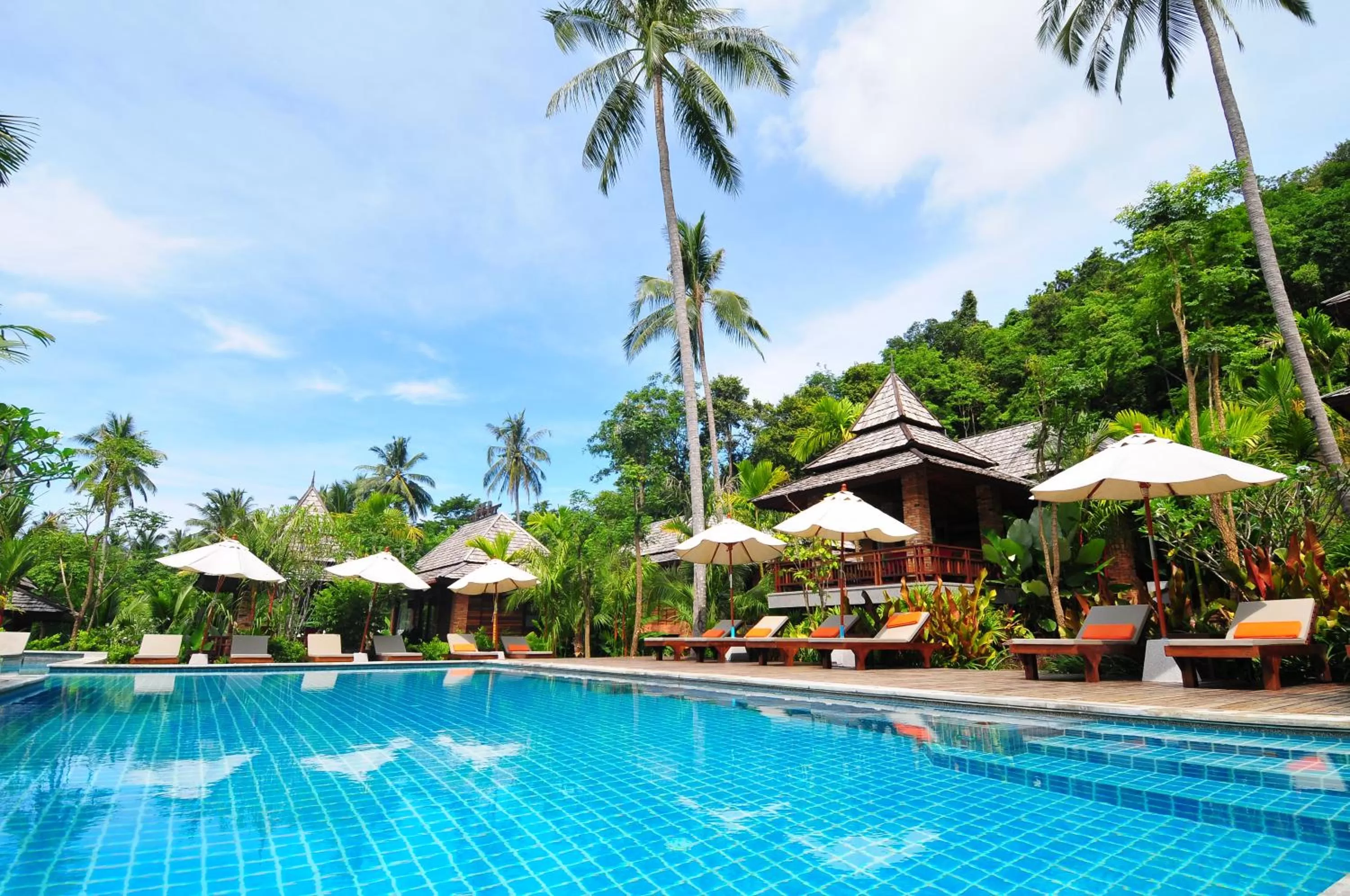 Swimming pool in Aonang Phu Pi Maan Resort & Spa