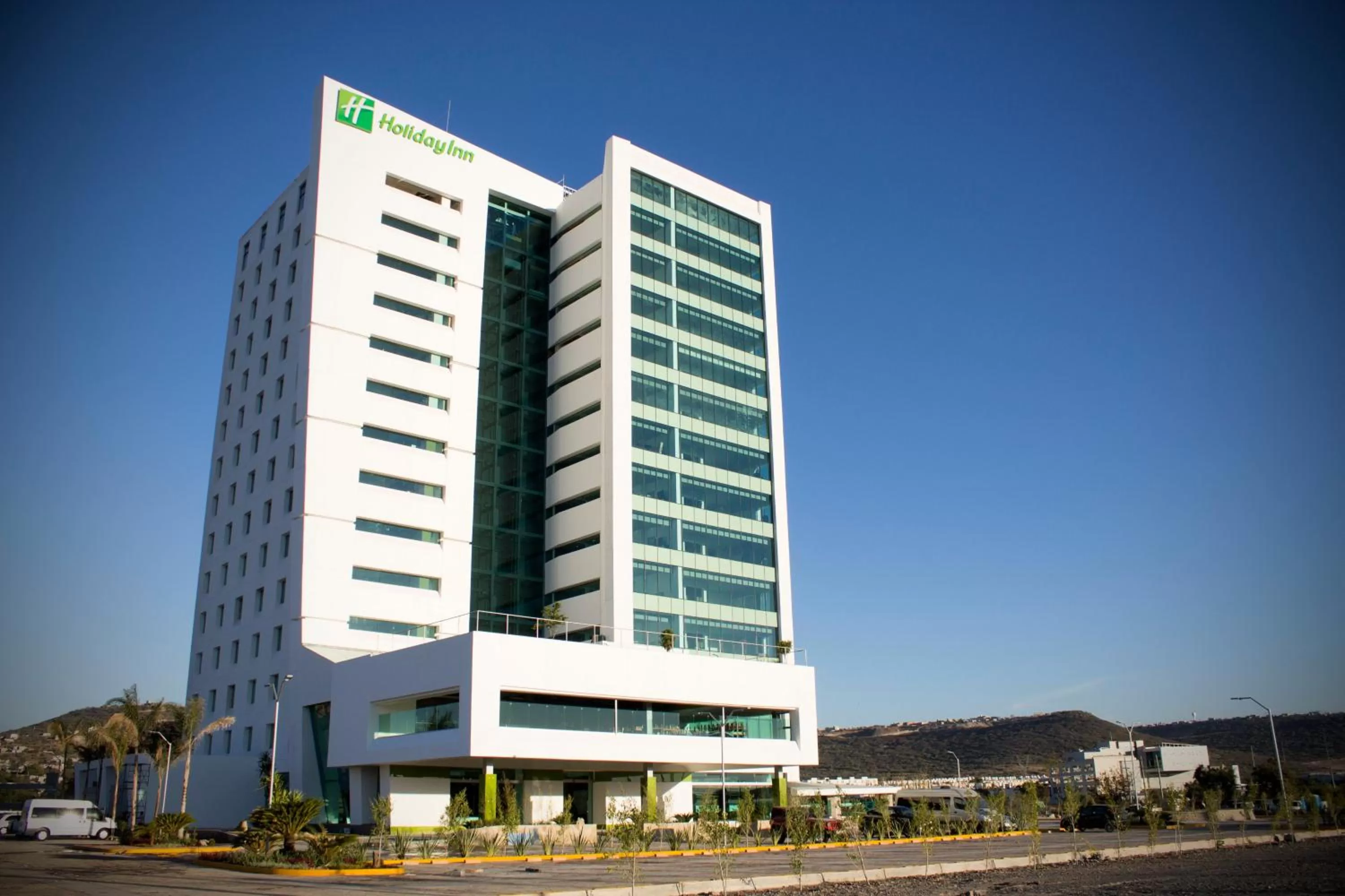Property building in Holiday Inn Queretaro Zona Krystal by IHG