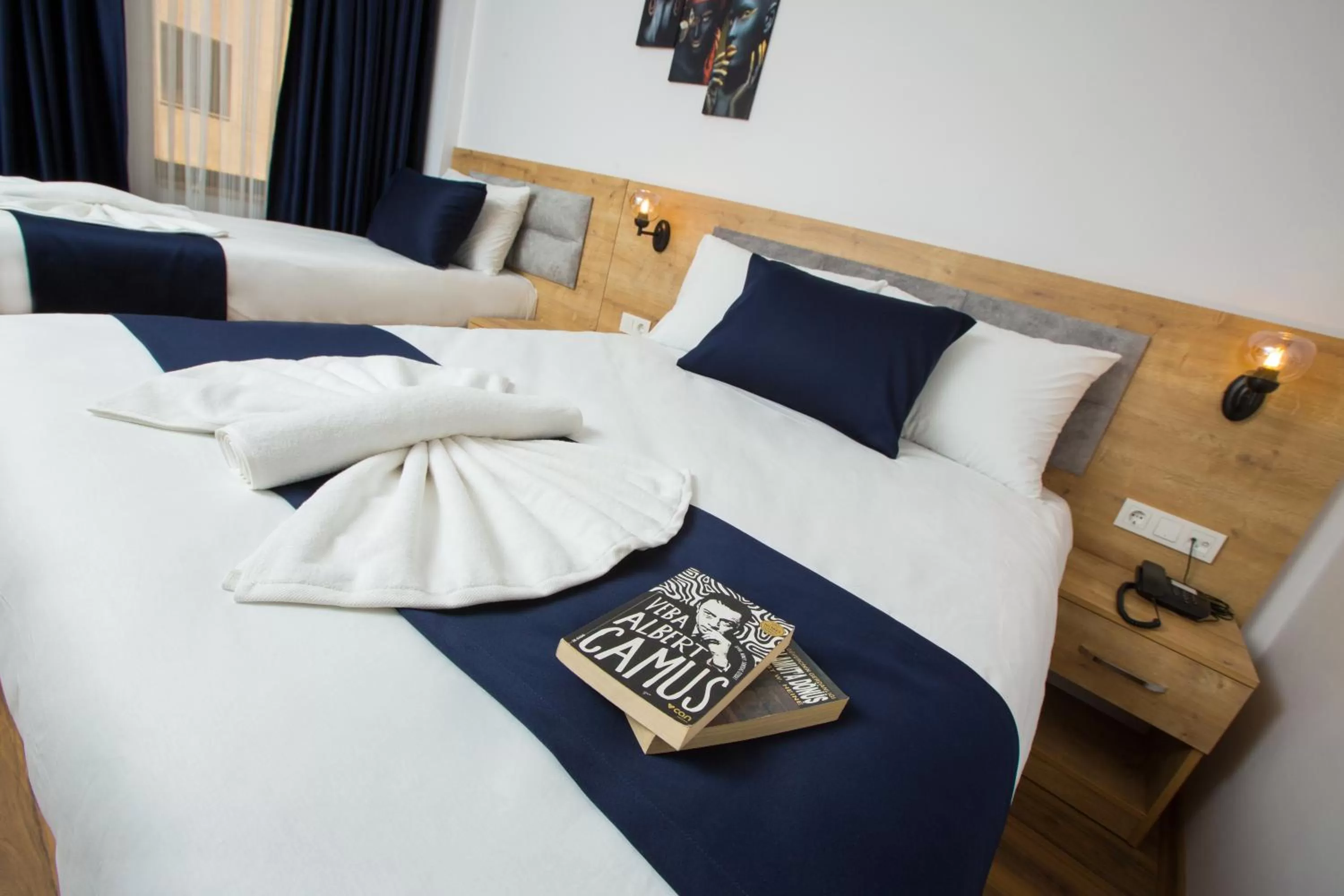 Bed in Golden Street Hotel