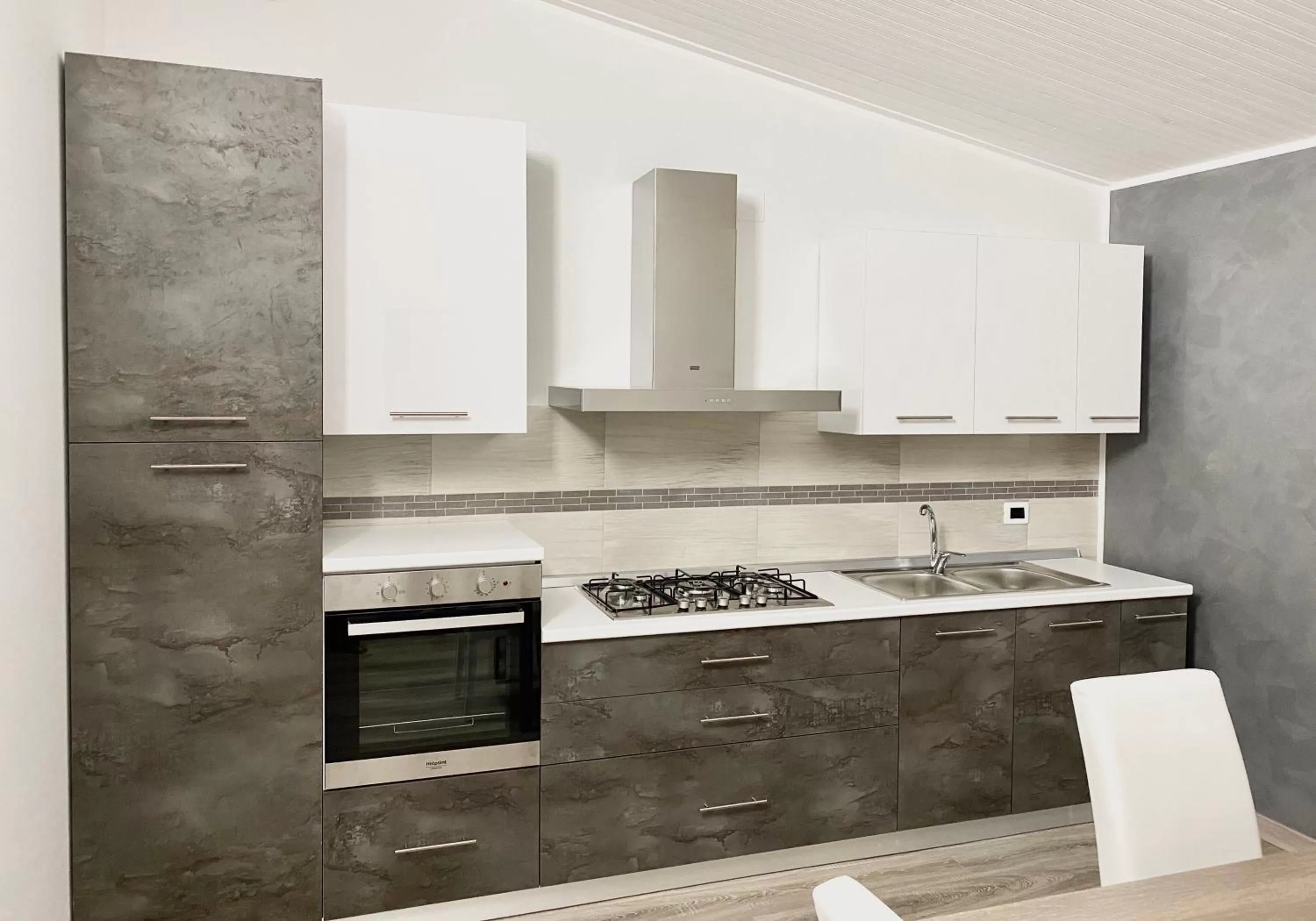 Kitchen or kitchenette in Siclari B&B-Rooms&Suite