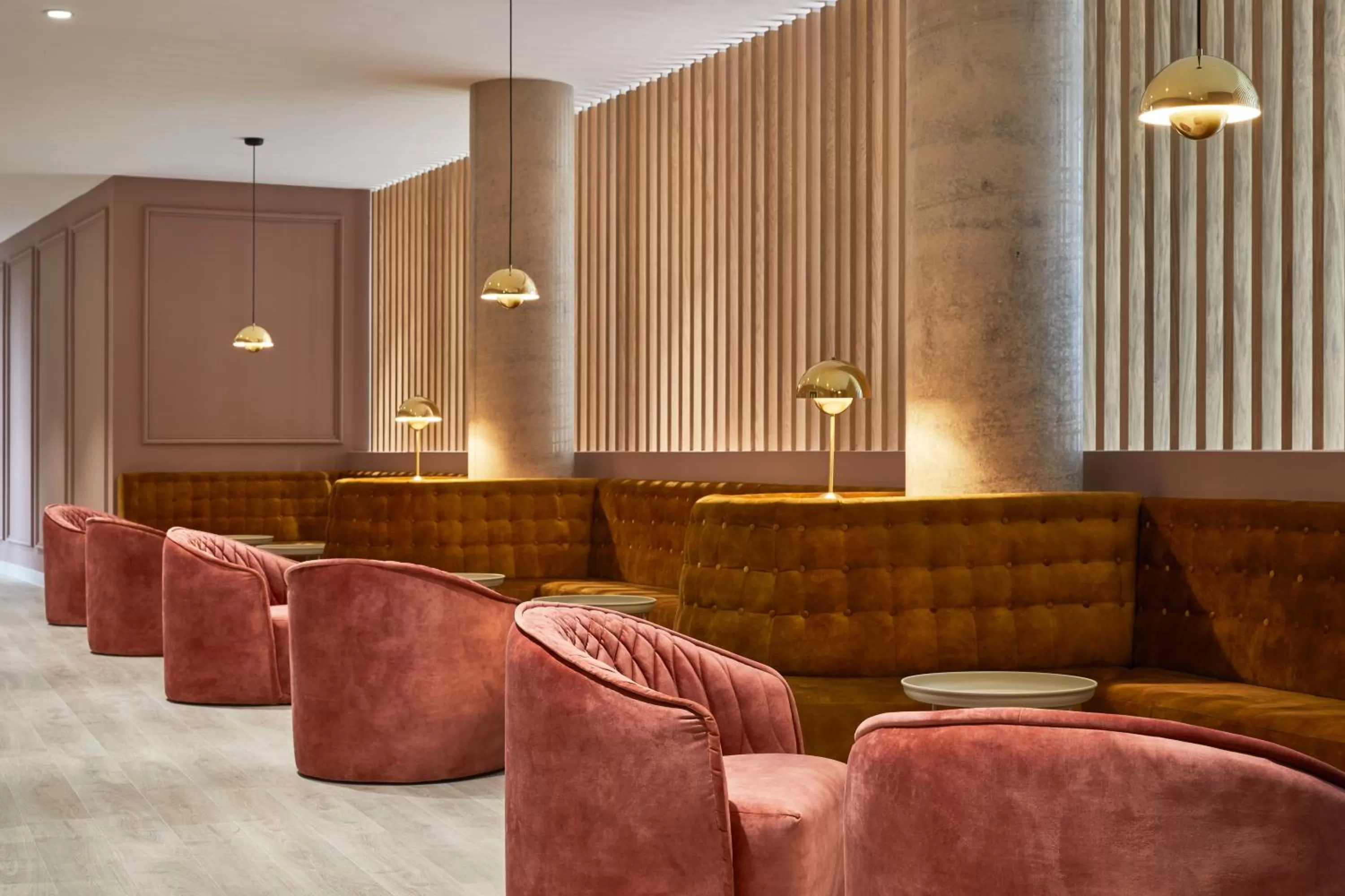 Seating area in ARK Canary Wharf