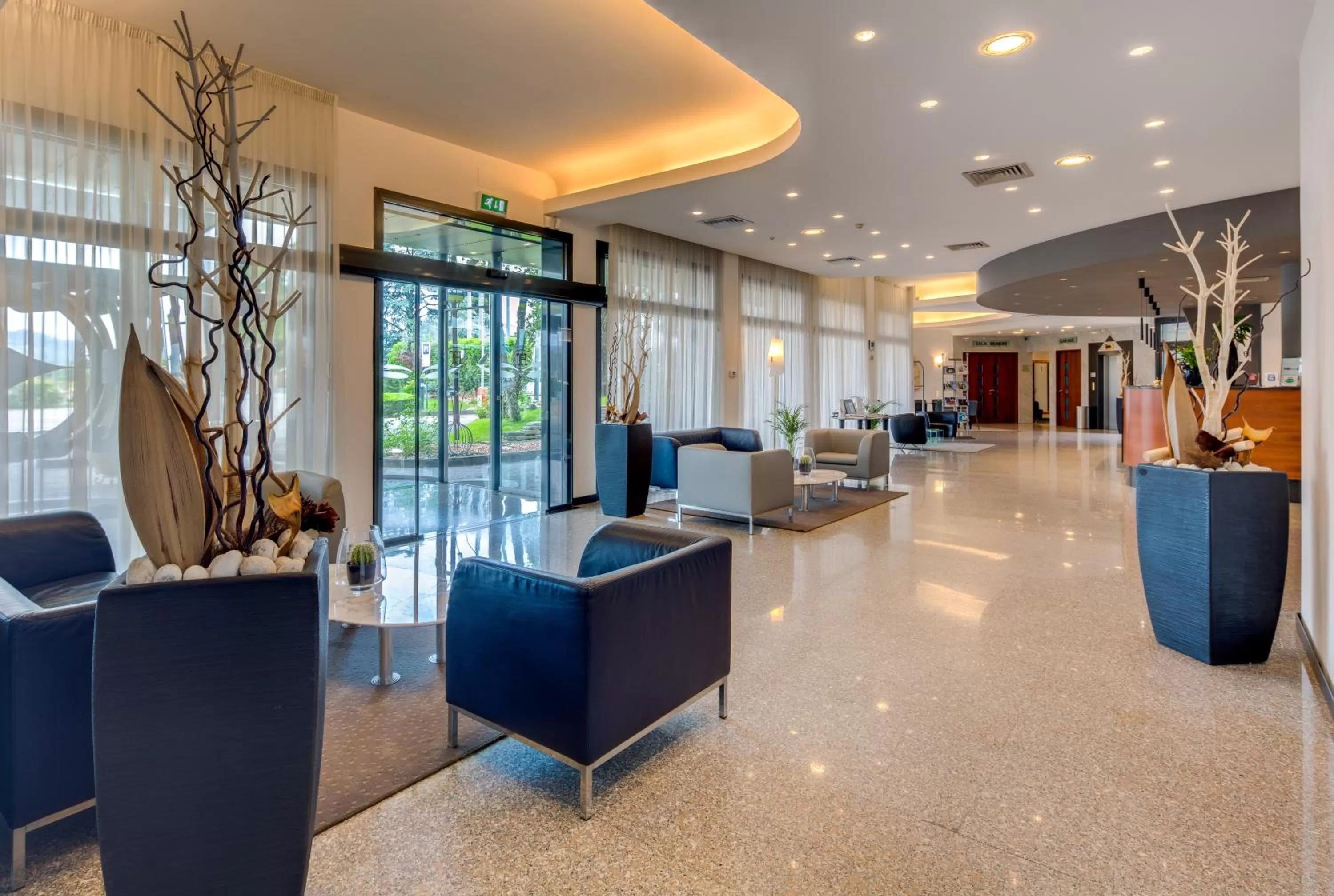 Lobby or reception in Best Western Hotel Turismo