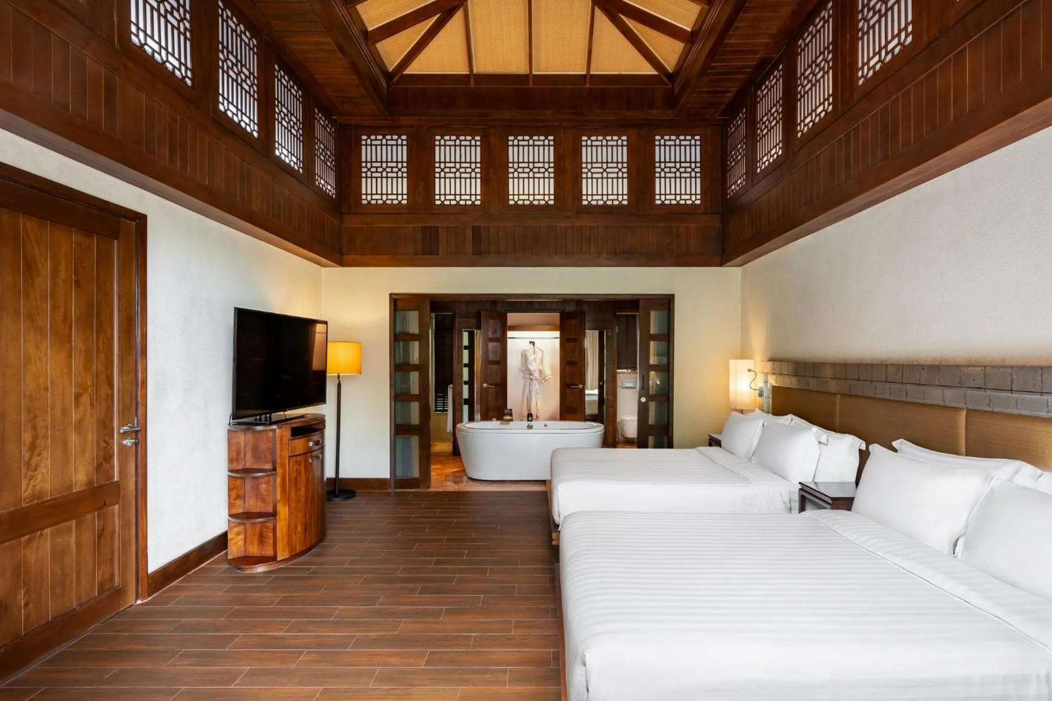 Bedroom, Bed in Centara Grand Beach Resort Phuket
