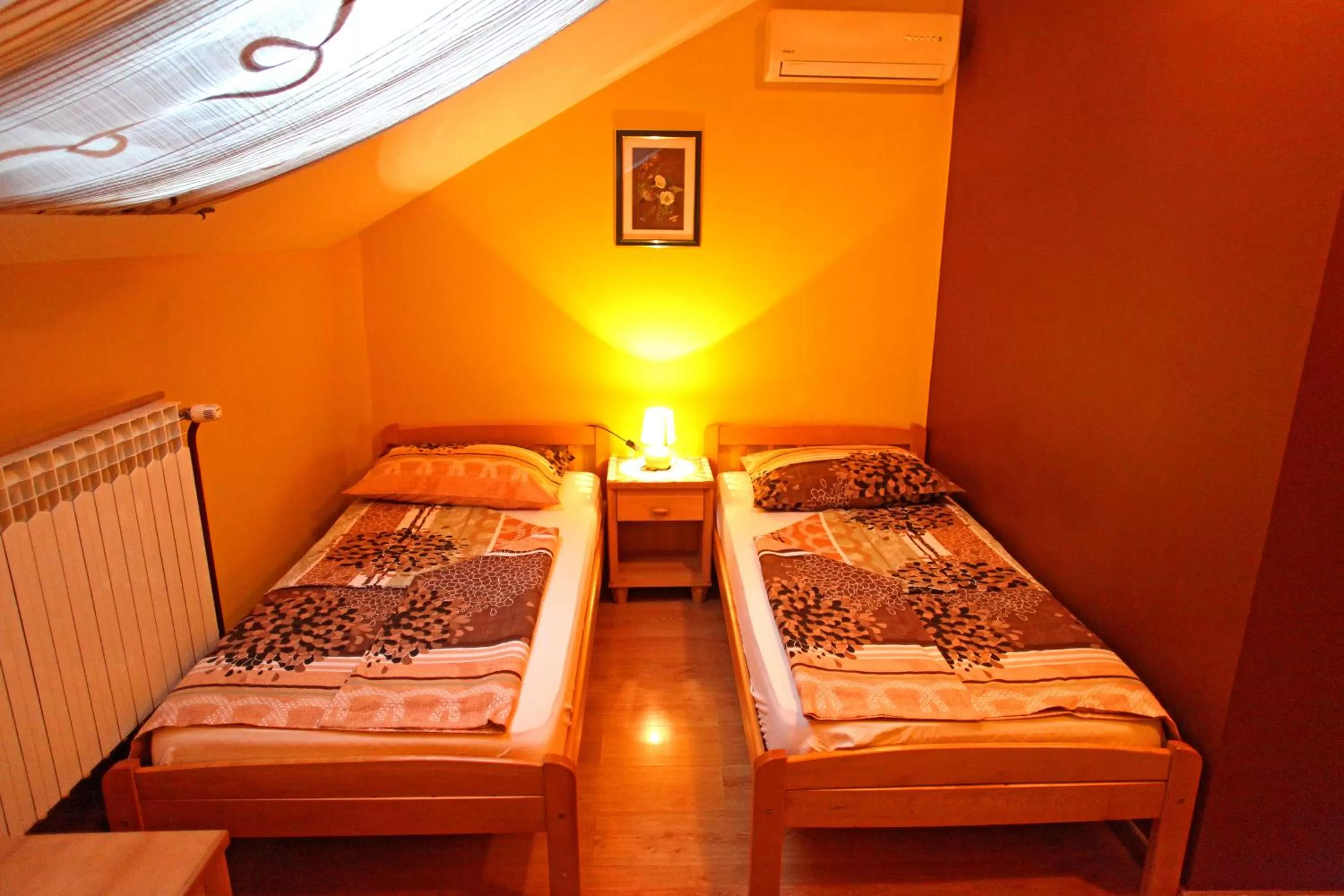 Bed in Rooms Lišnić