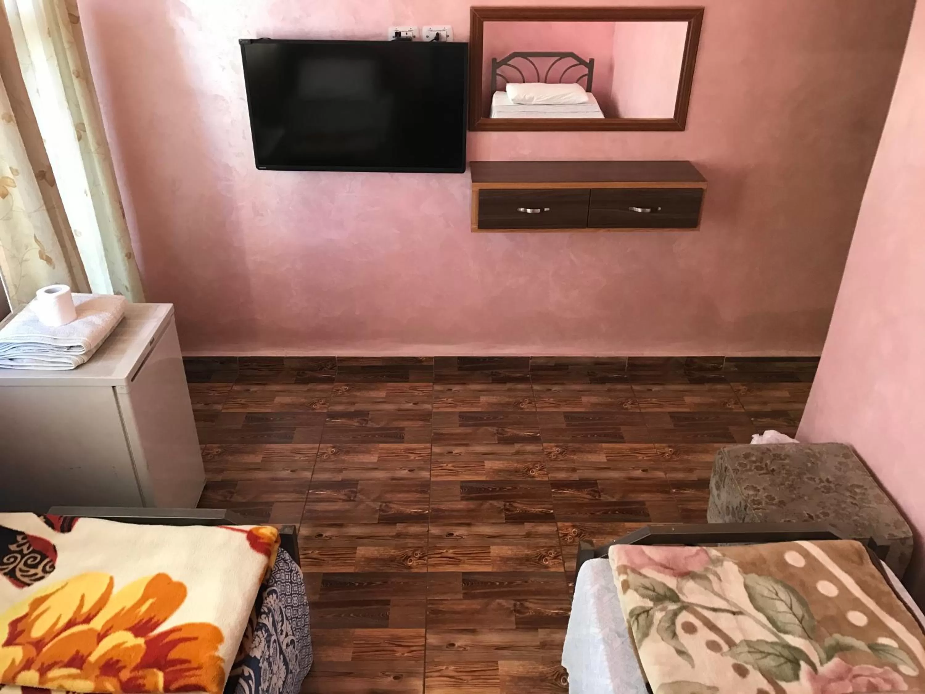 Sun Rise Hotel & Hostel & Tours