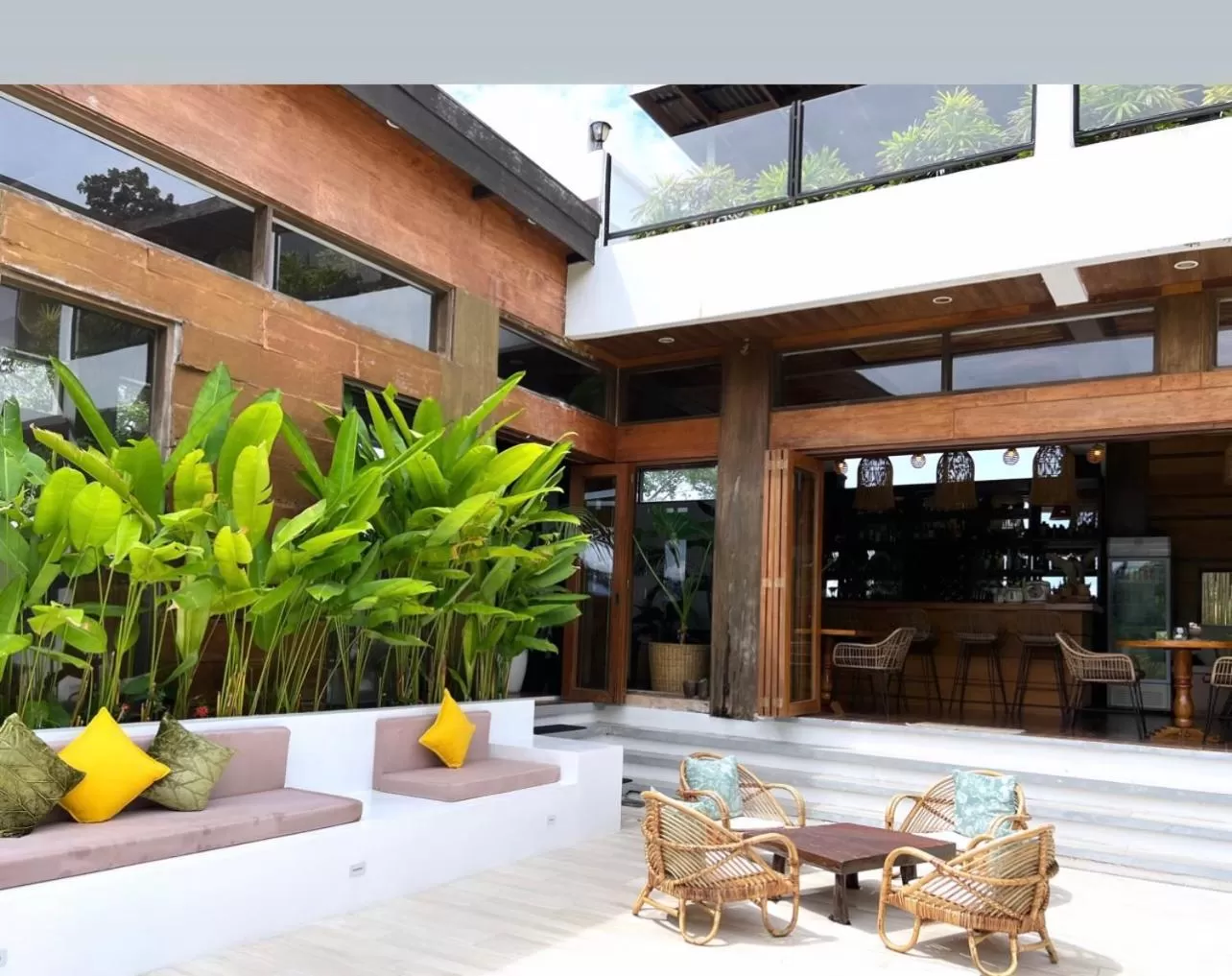 Patio in Ahana Resort El Nido