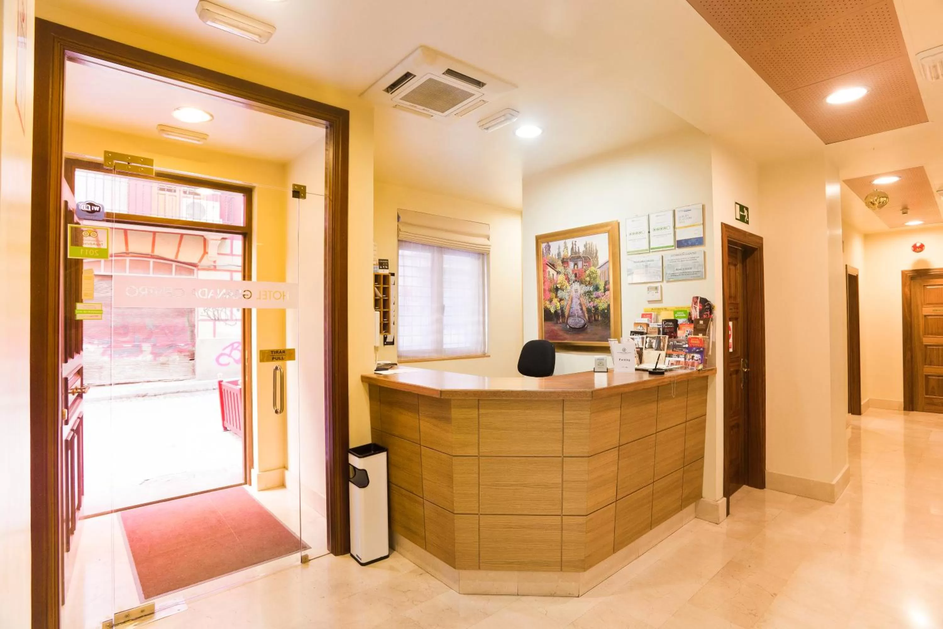 Lobby or reception in Hotel Granada Centro