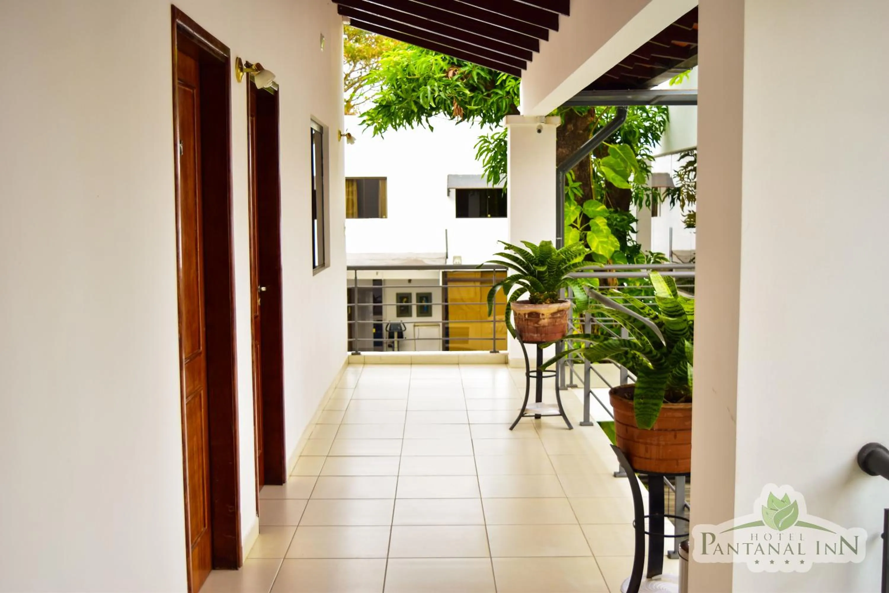 Patio, Balcony/Terrace in Hotel Pantanal Inn