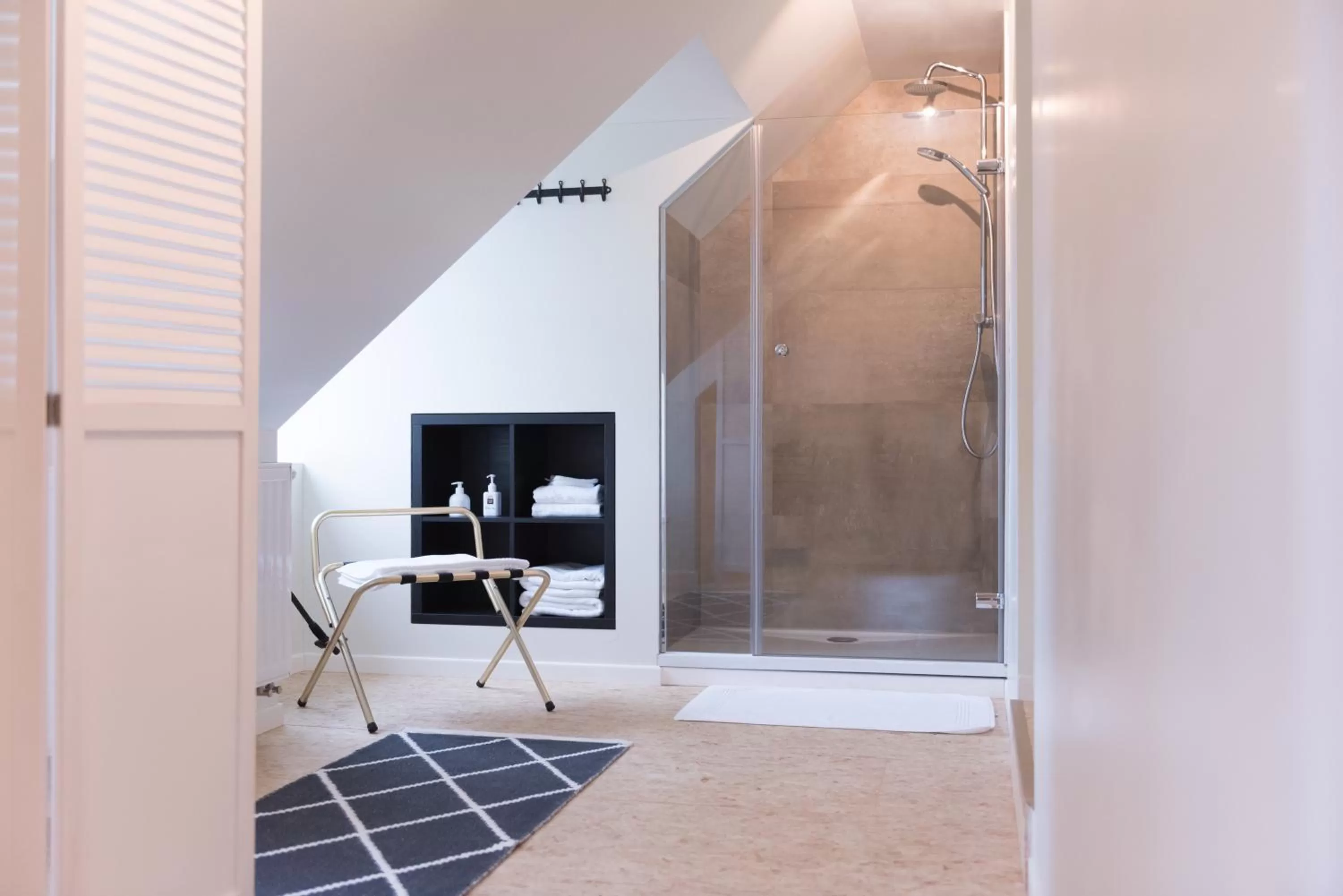 Decorative detail in Enroute367