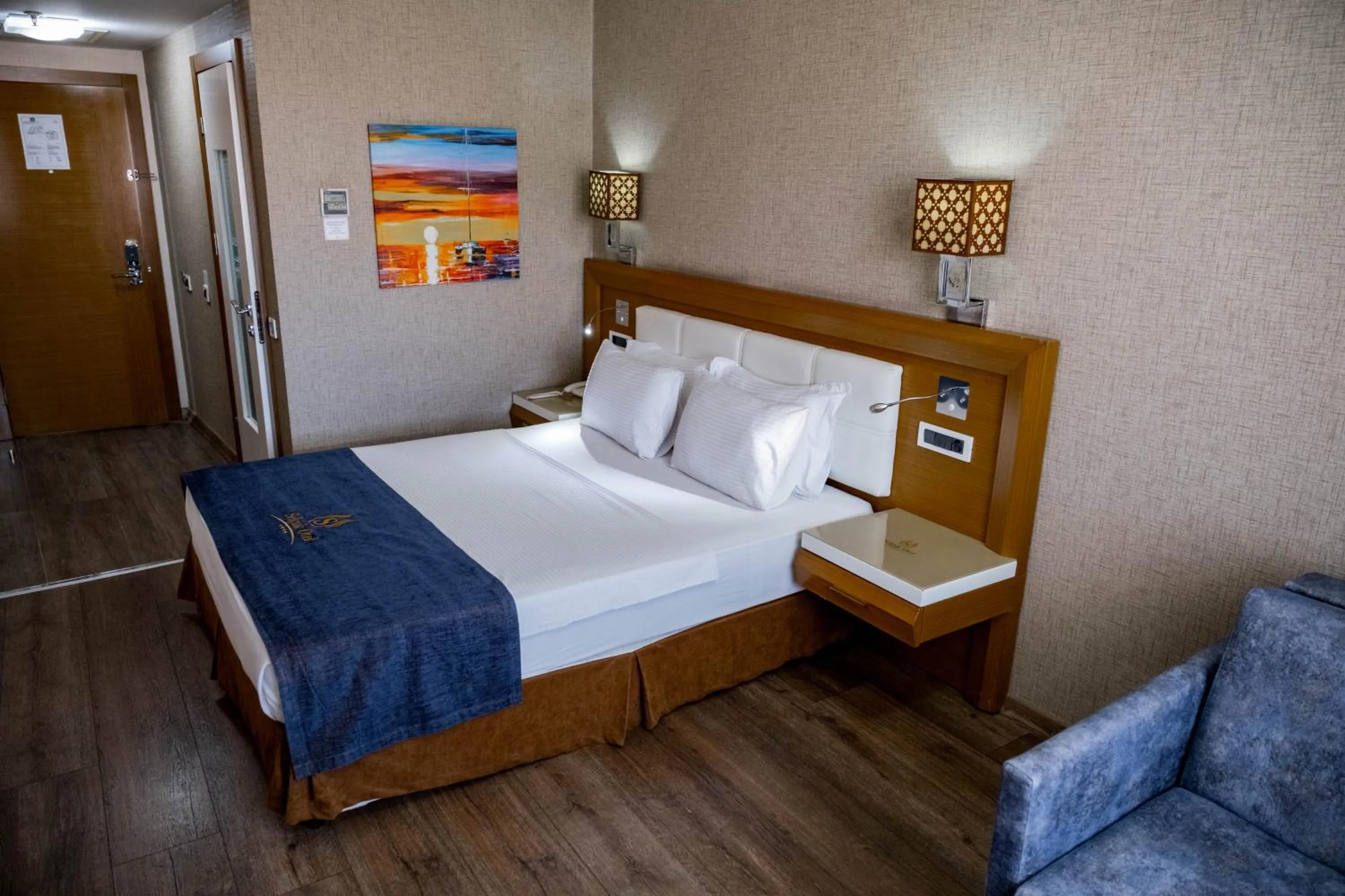 Photo of the whole room, Bed in Selçuk Hotel