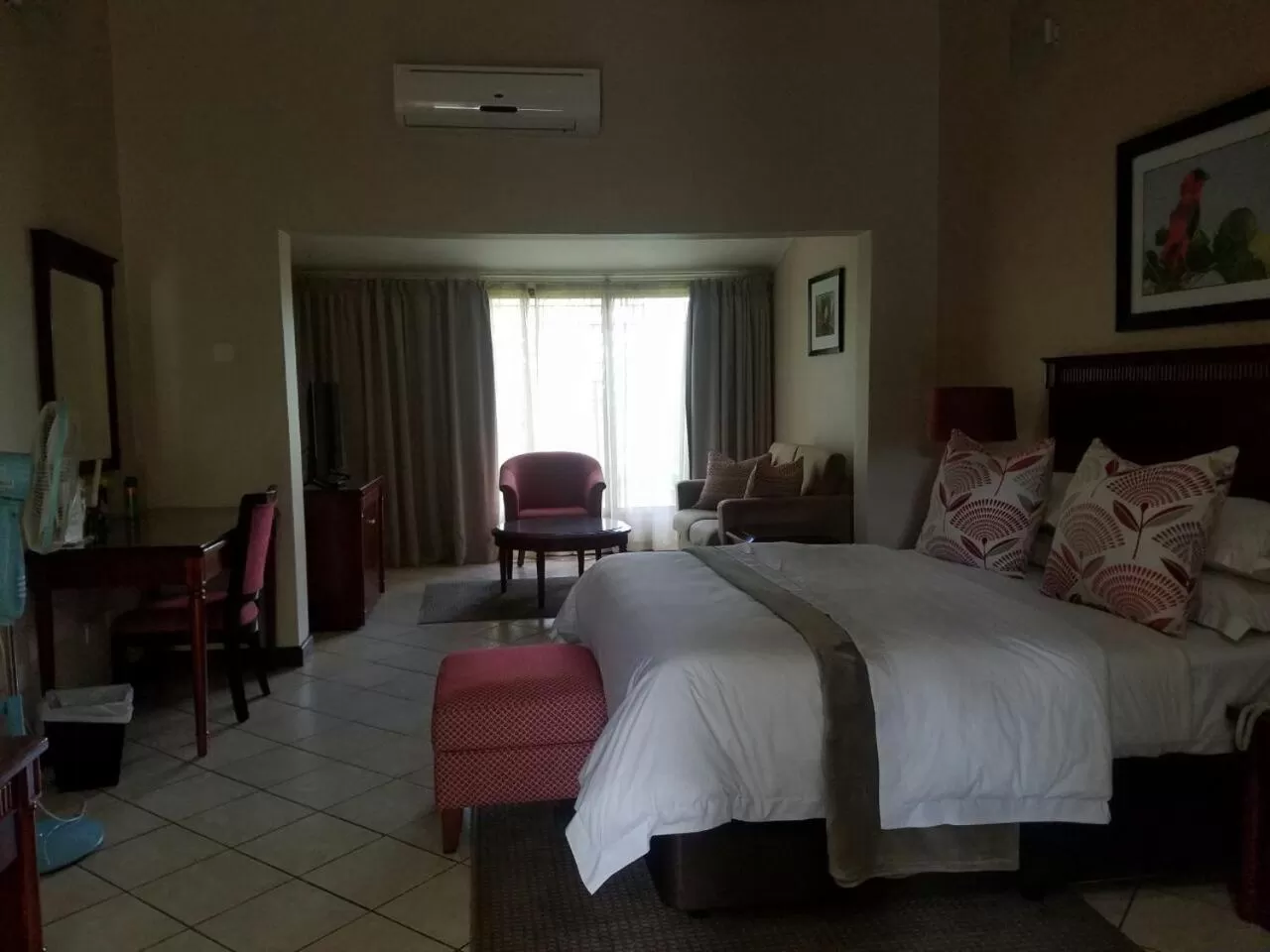 Bed in Ufulu Gardens Hotel