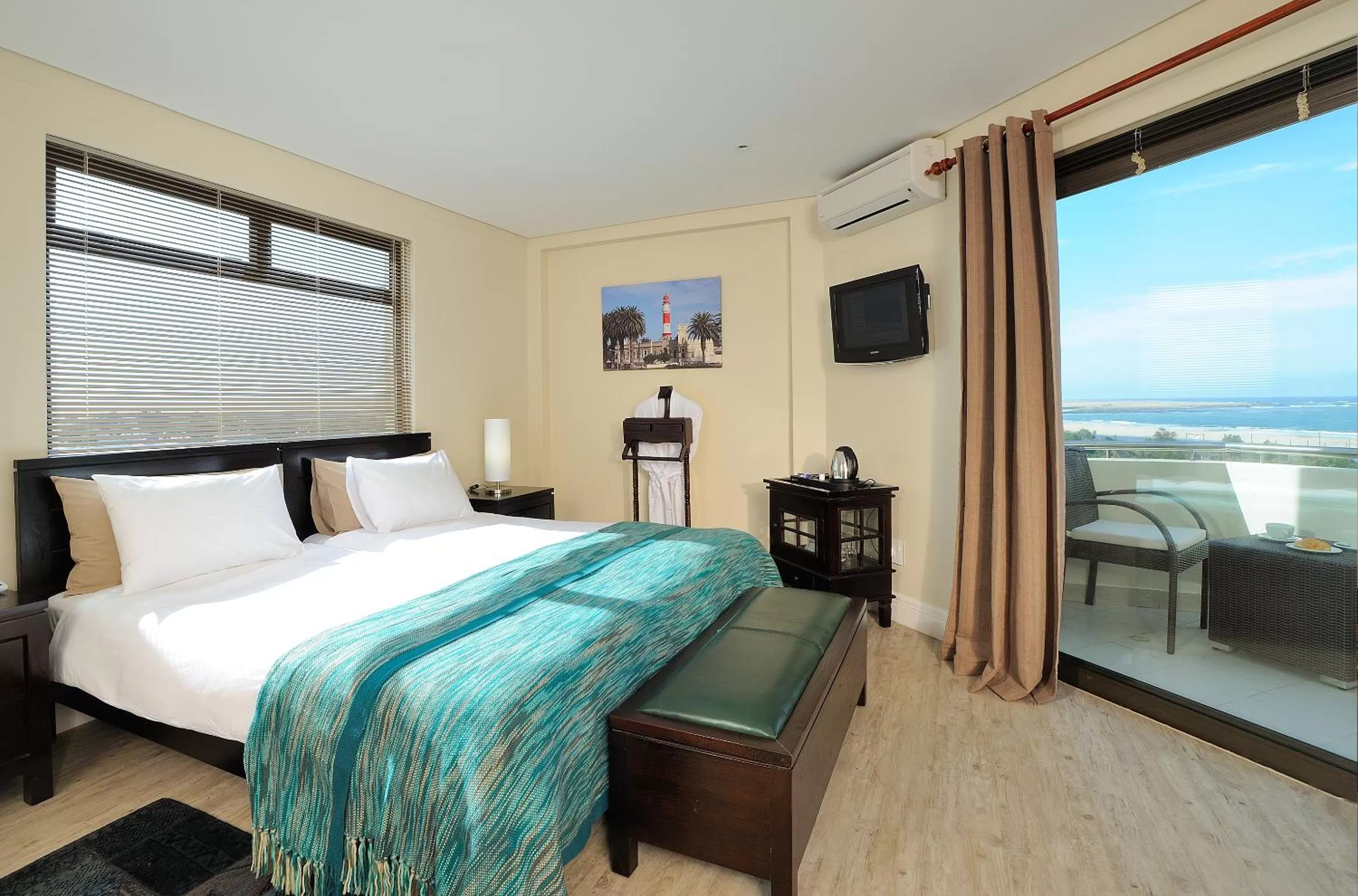 Photo of the whole room, Bed in Beach Hotel Swakopmund