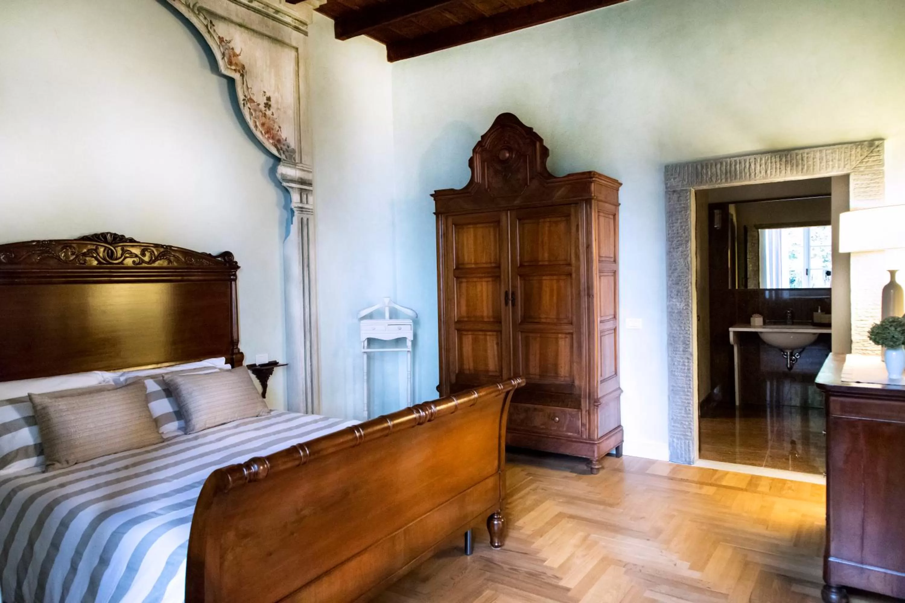 Balcony/Terrace, Bed in B&B Dimora Delle Donnole Bergamo Alta