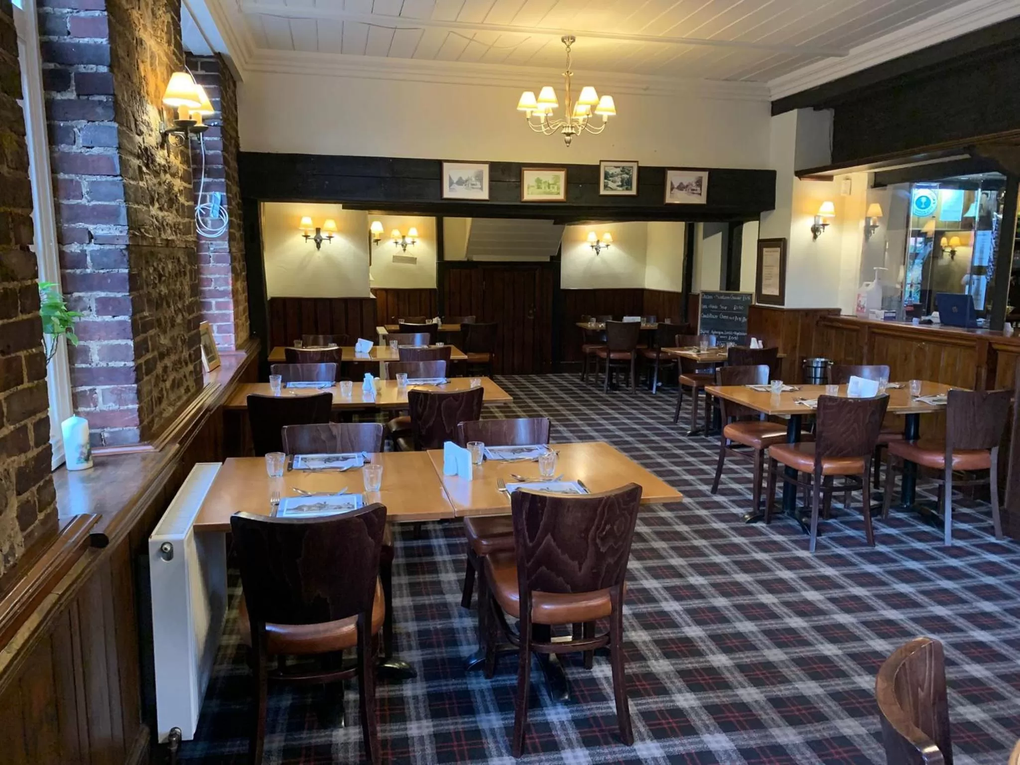 Restaurant/places to eat in The Jolly Drover