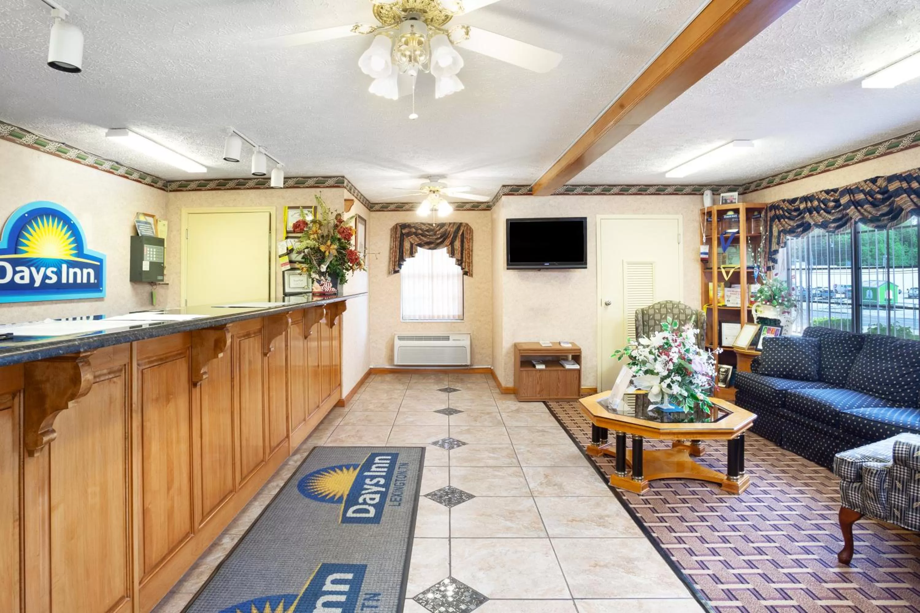 Lobby or reception in Days Inn by Wyndham Lexington