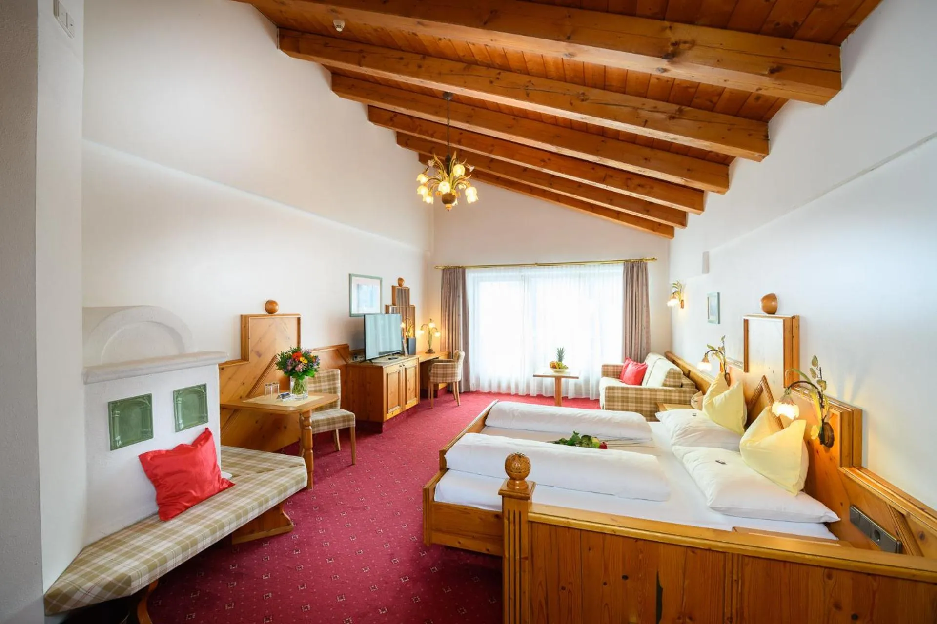 Bedroom, Bed in Alpenpark Resort Superior