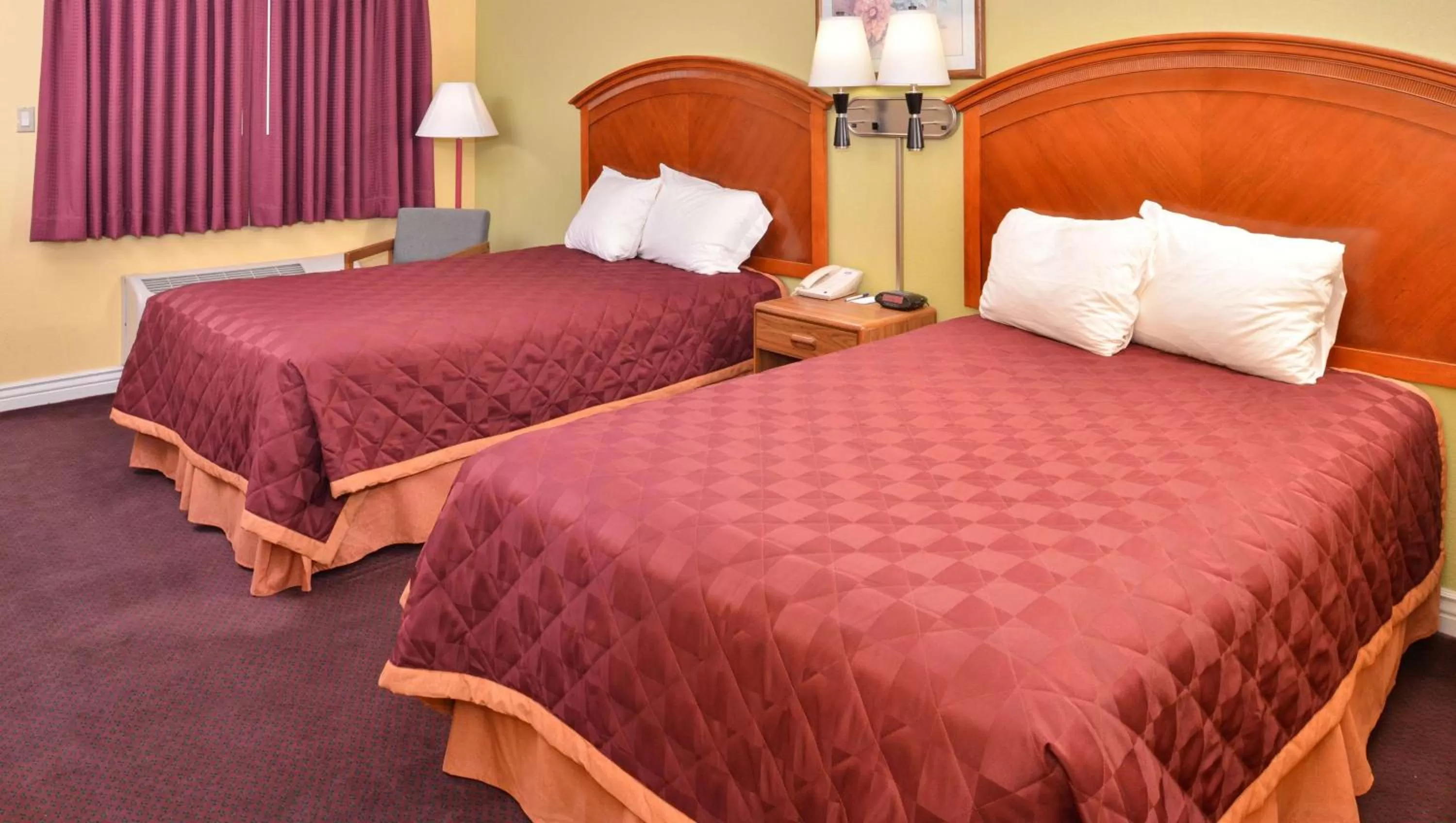 Photo of the whole room, Bed in Magnuson Hotel Blythe